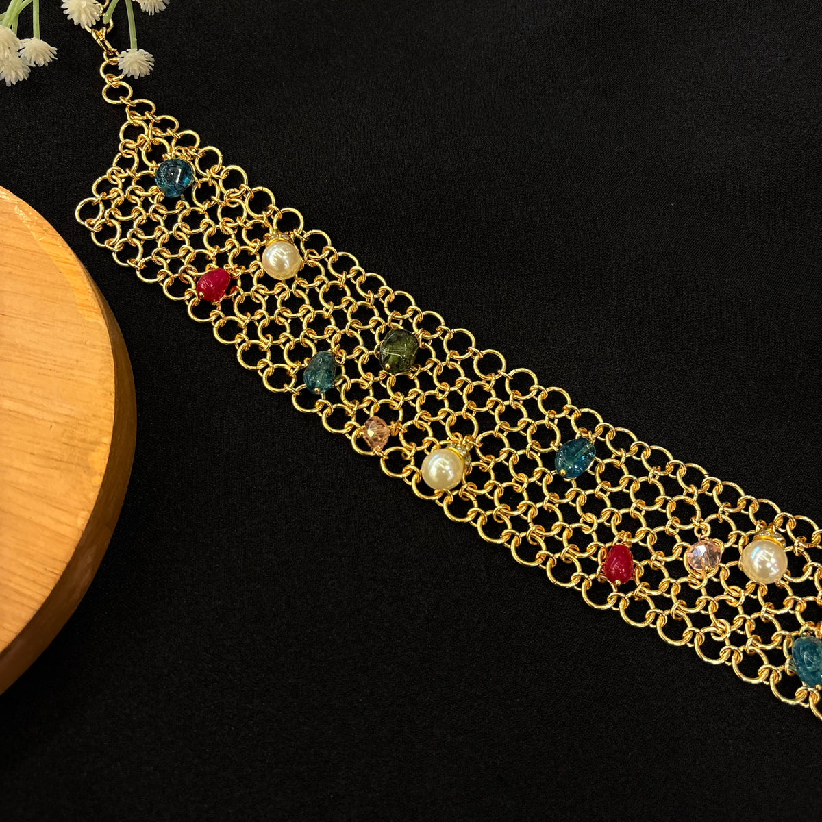 Nayaab Anaya Choker