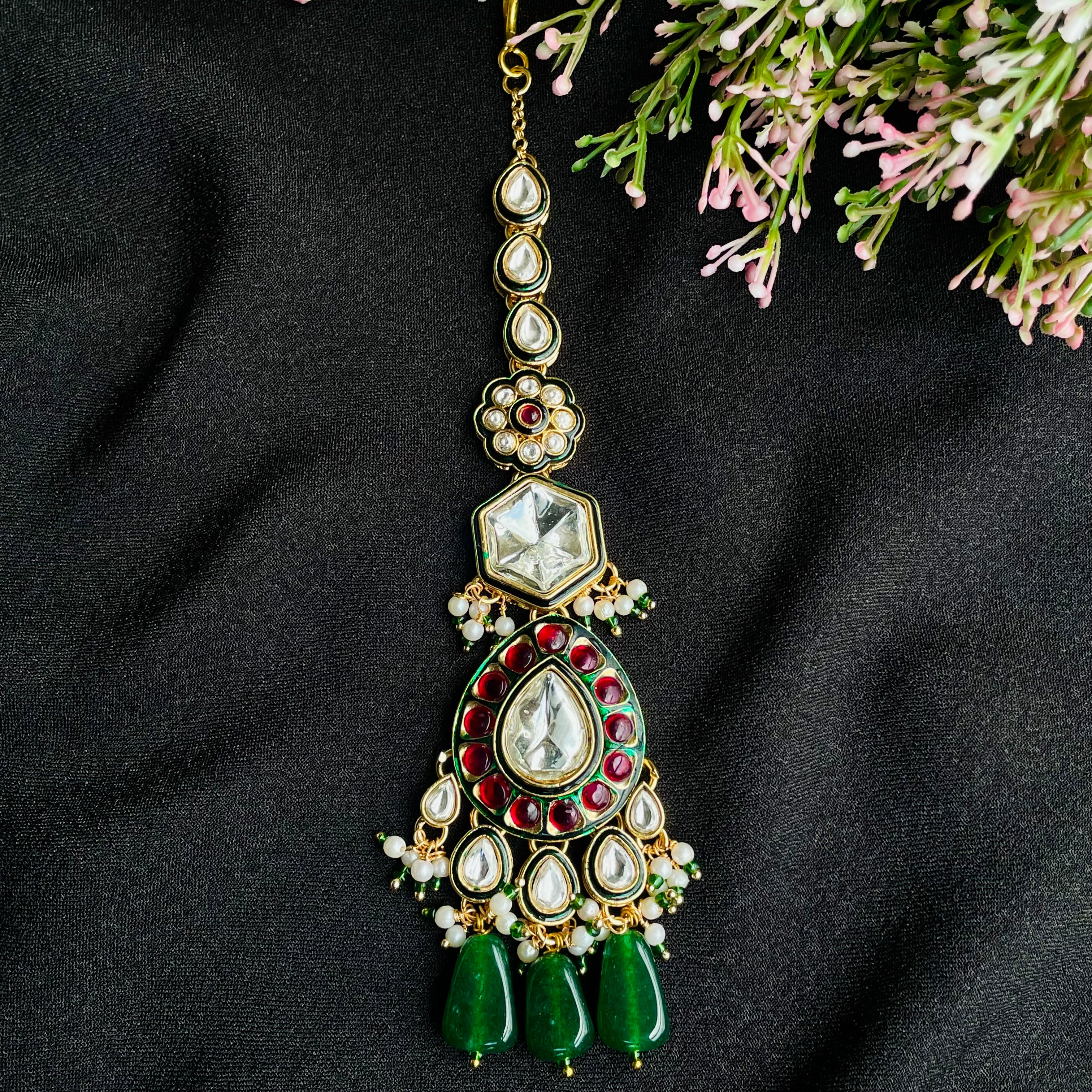 Nayaab Jiya Polki Tikka