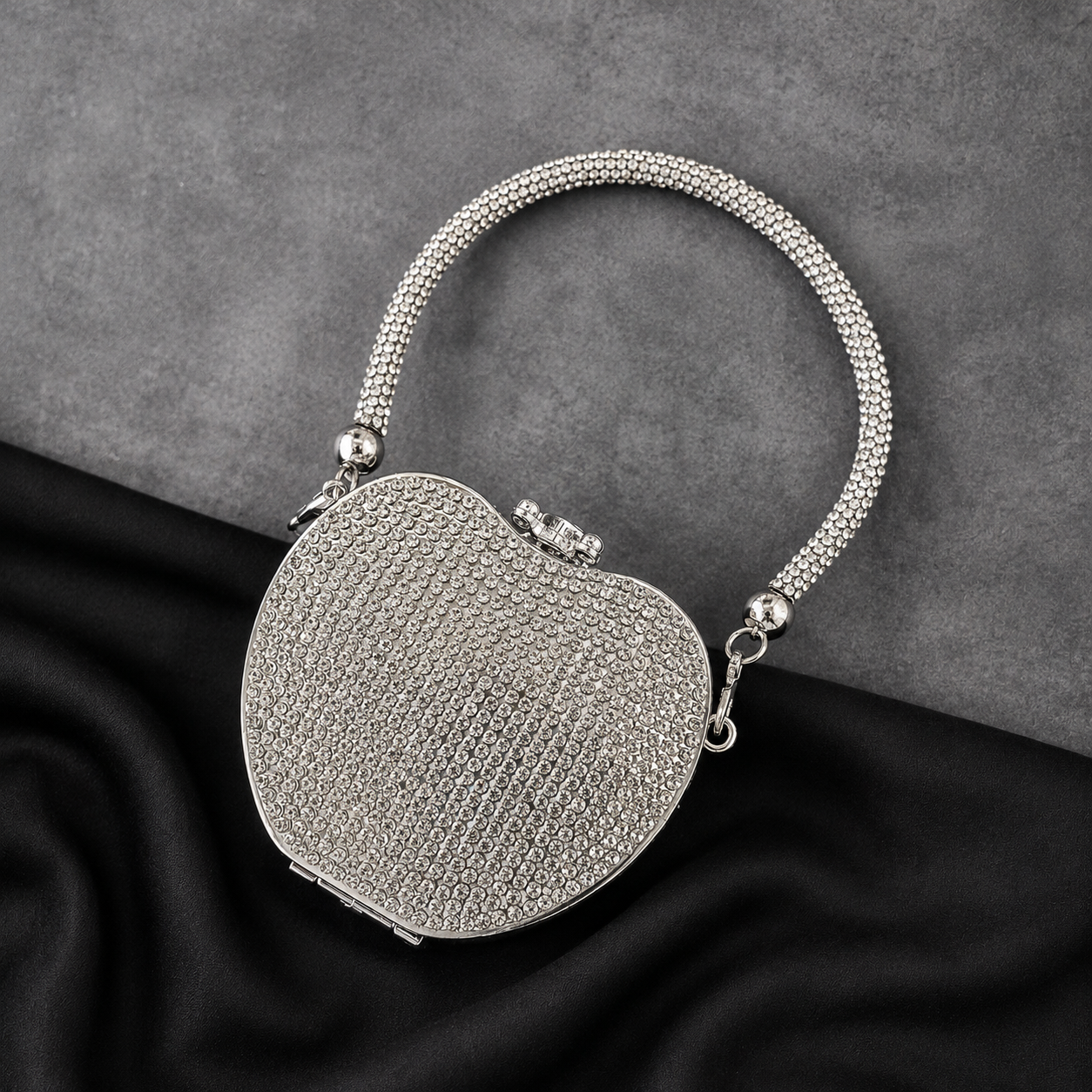 VS Myra Bag