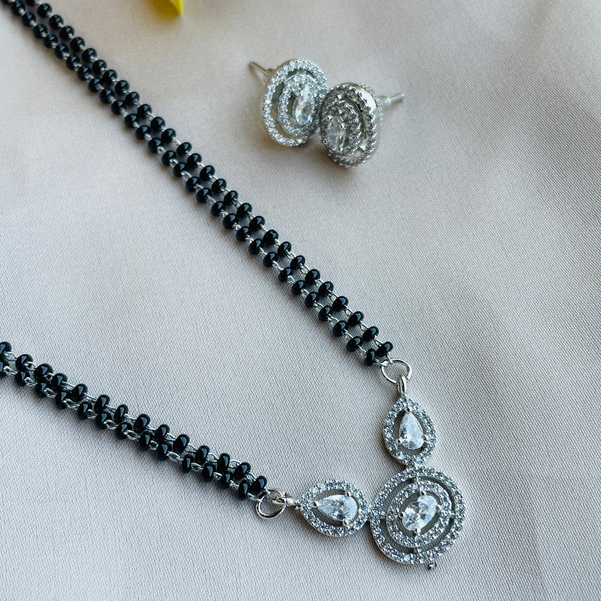 Zivara Crystal Mangalsutra