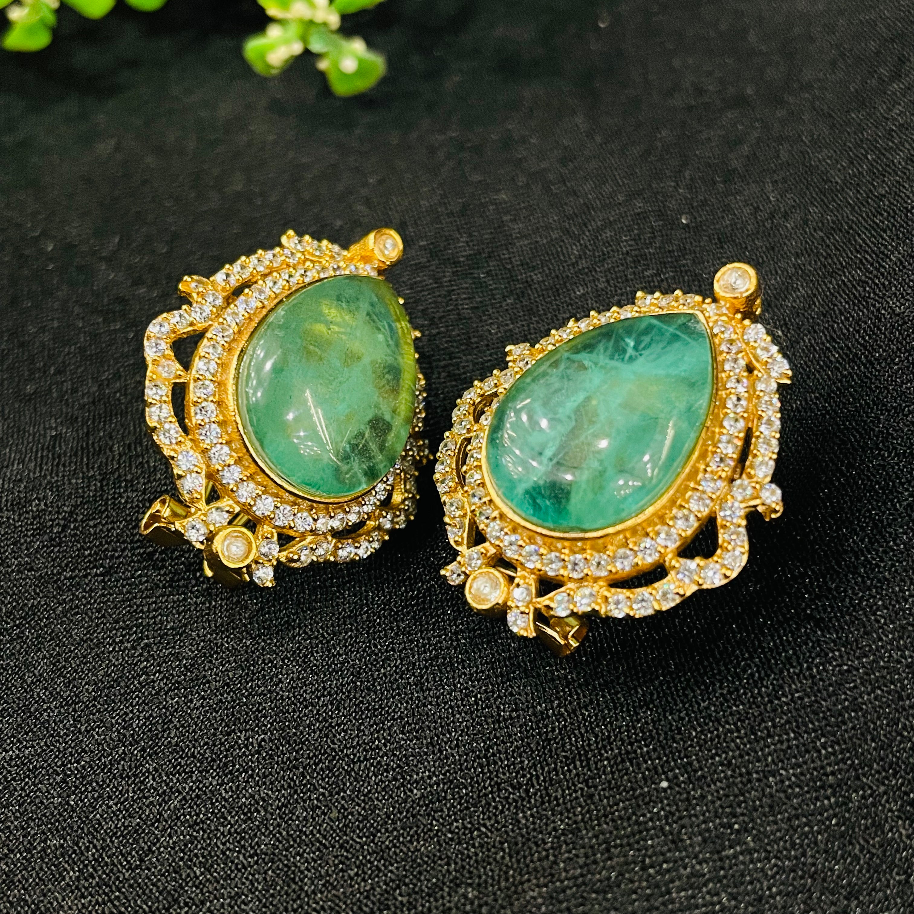 Nayaab Grace Studs