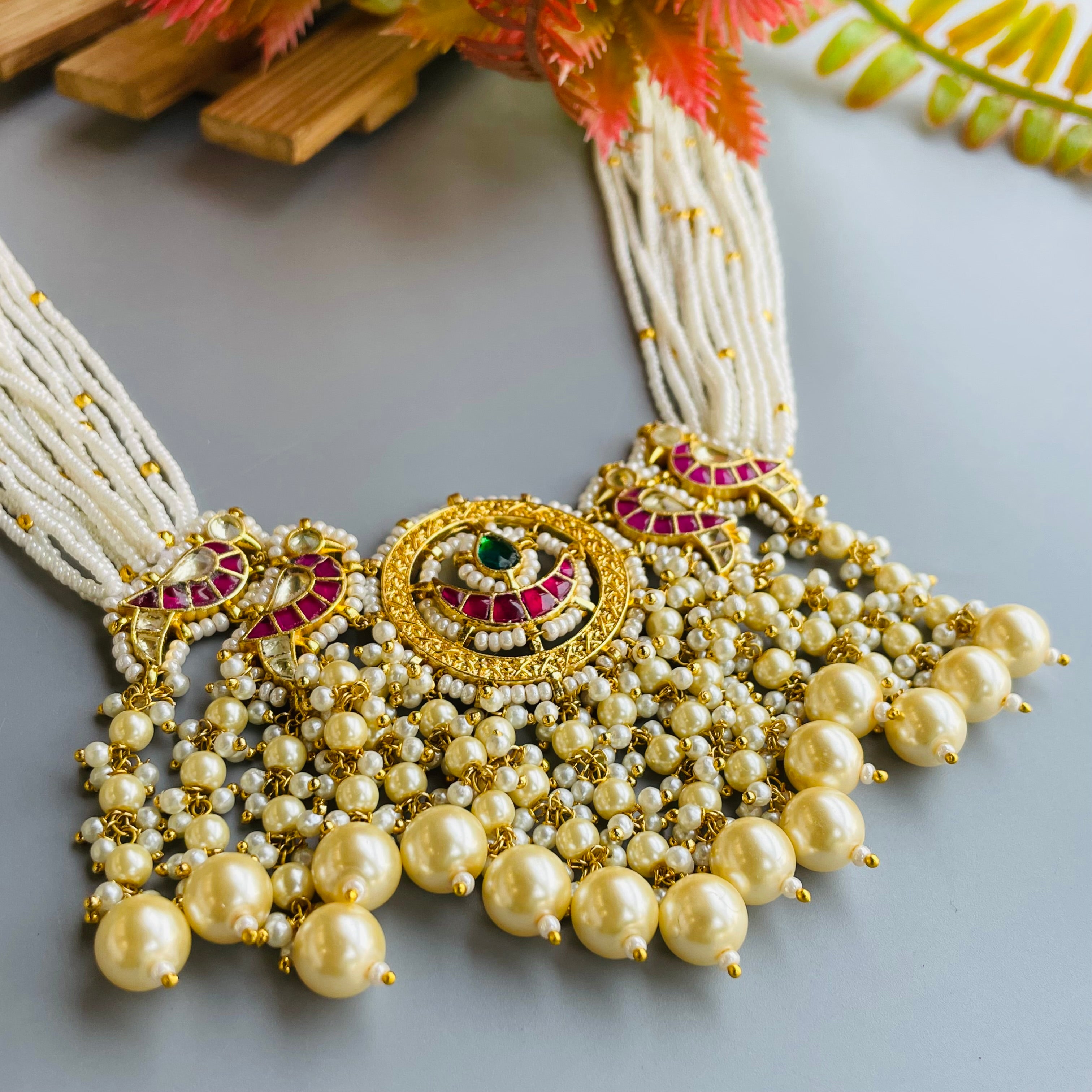 Nayaab Chandni Polki Neckpiece