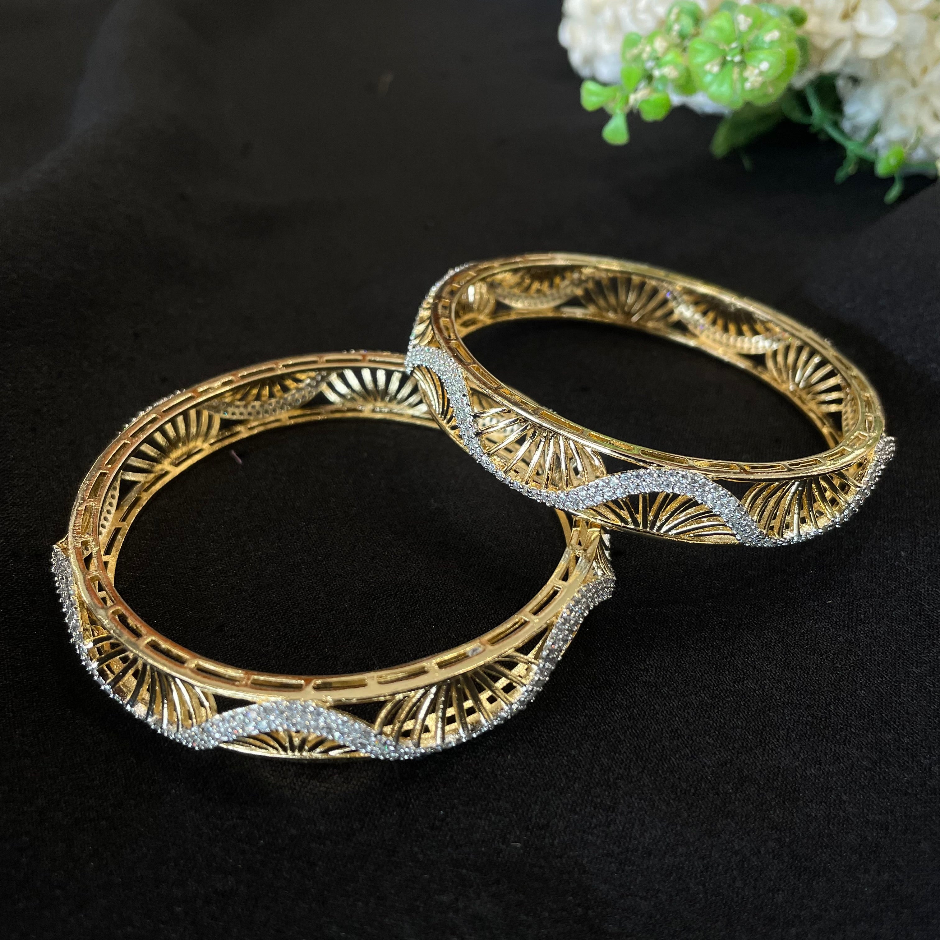 Ad Ahana Bangles