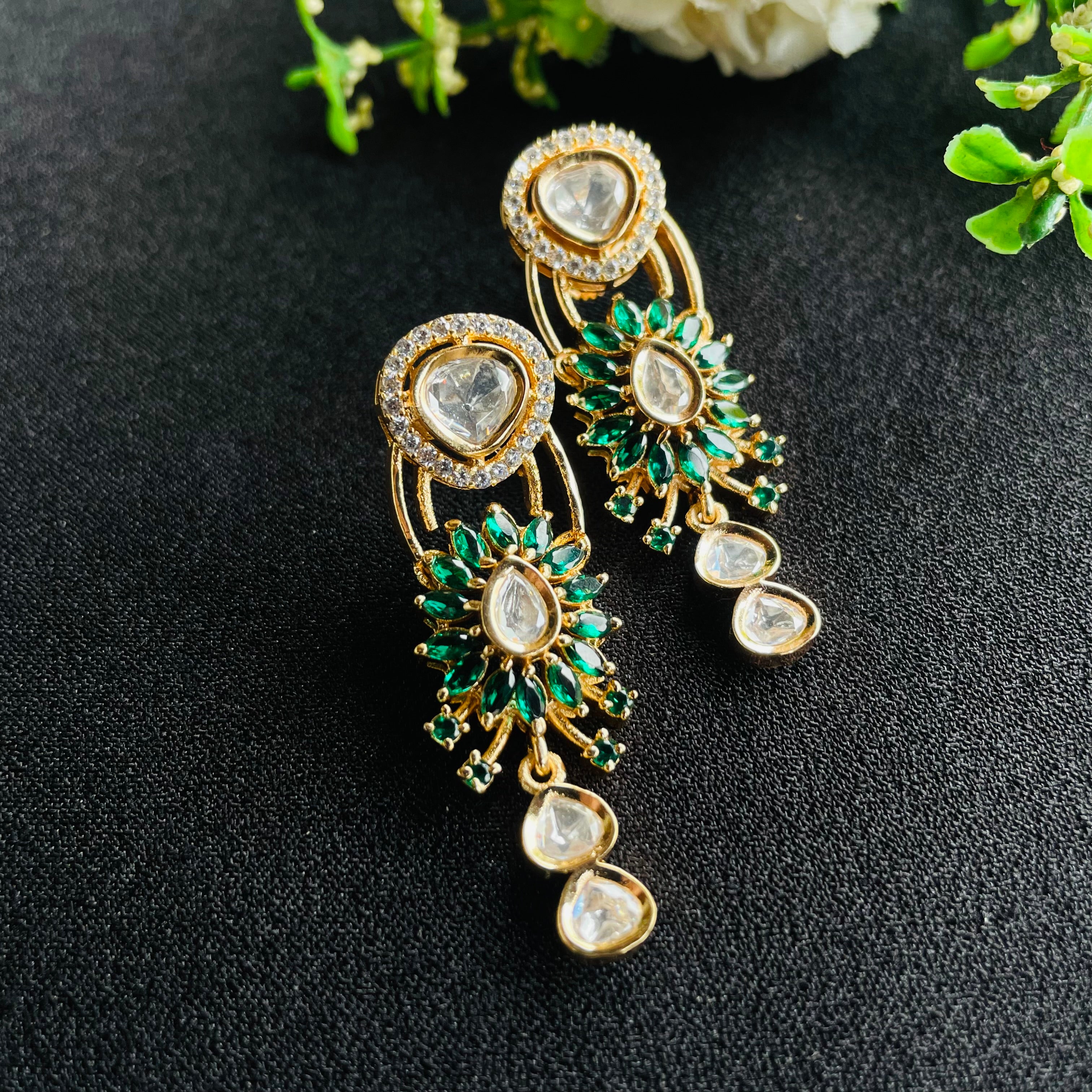 Nayaab Raviya Neckpiece