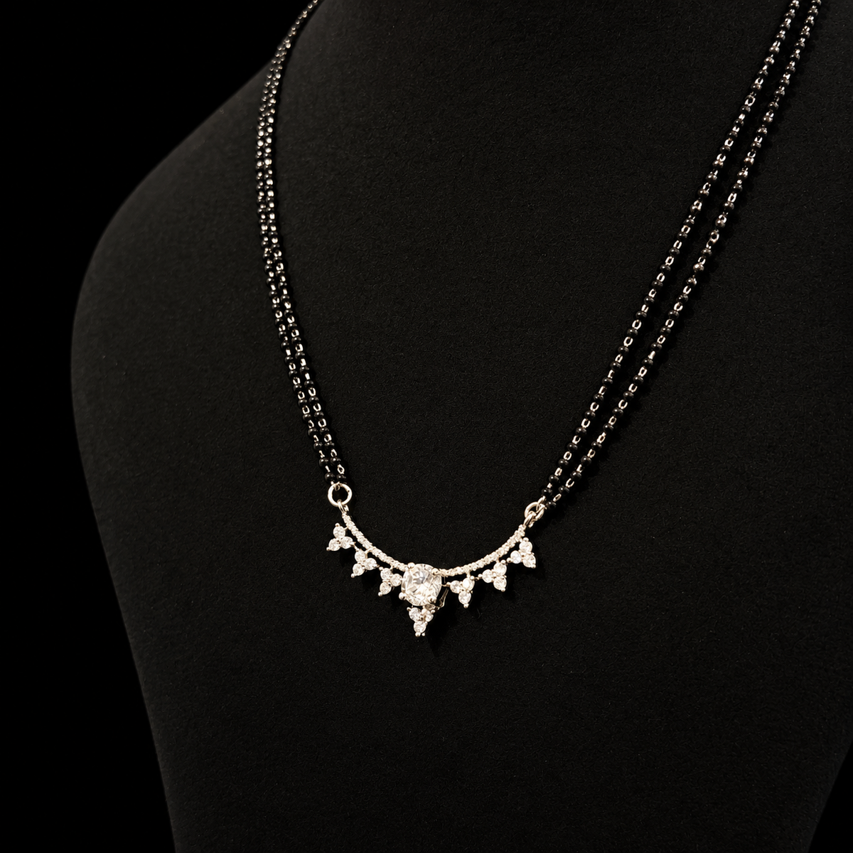 Inaya Mangalsutra