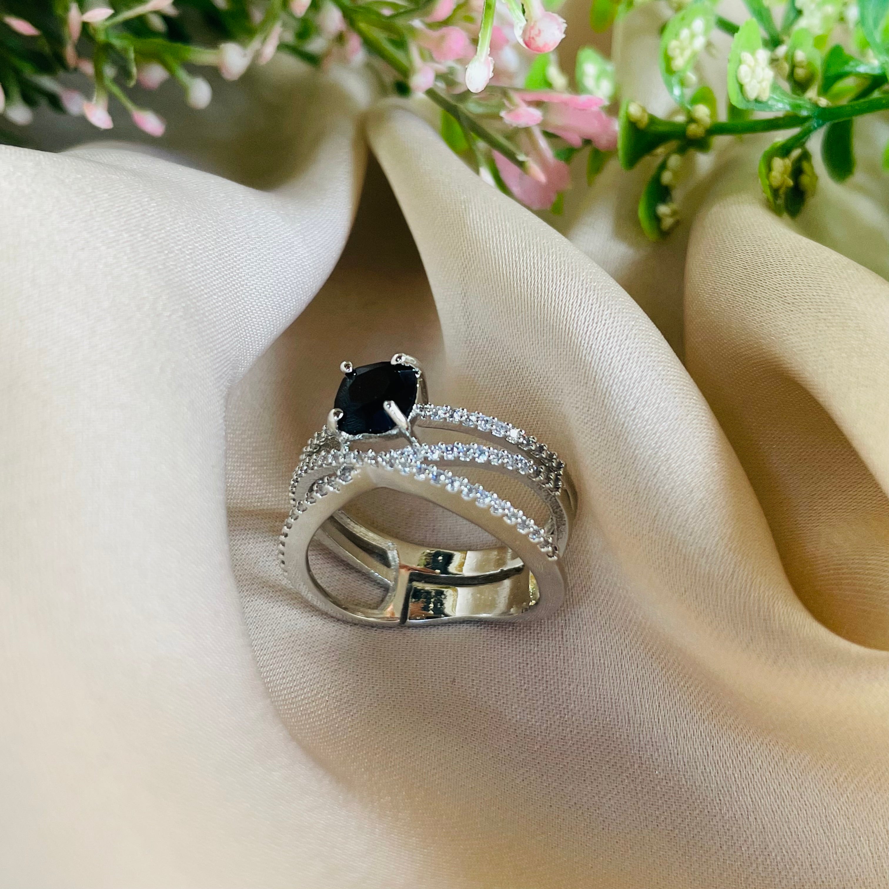 Ad Emmy  ring adjustable