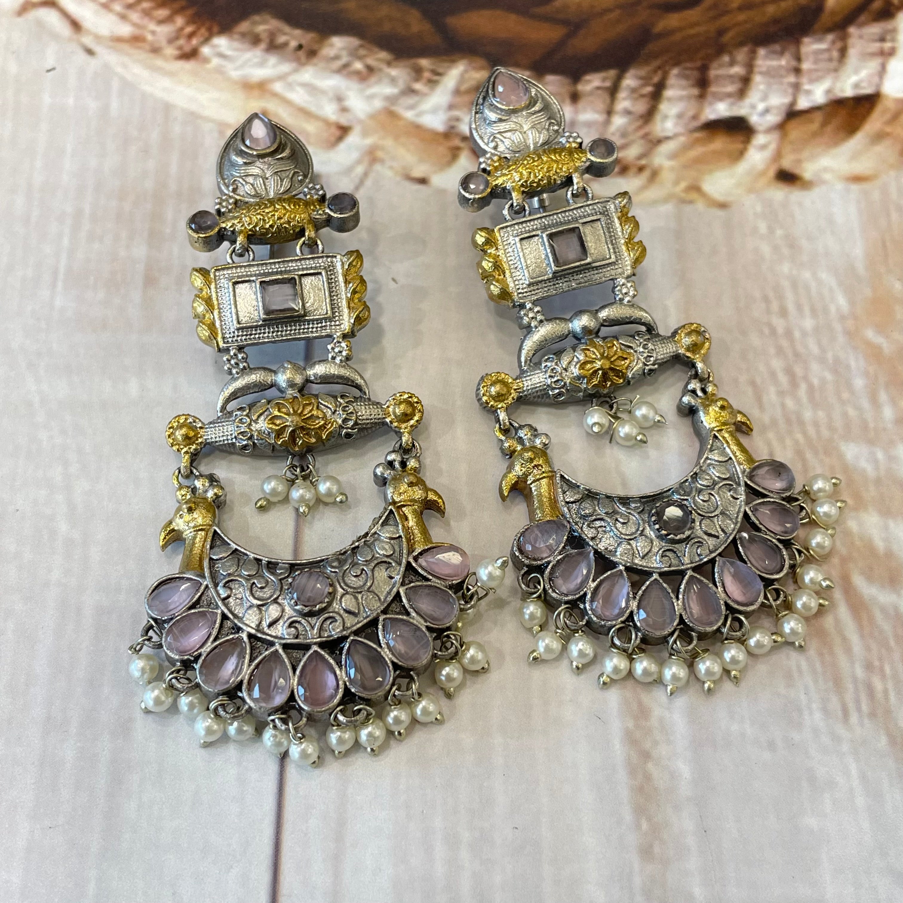 inara tanvi earrings