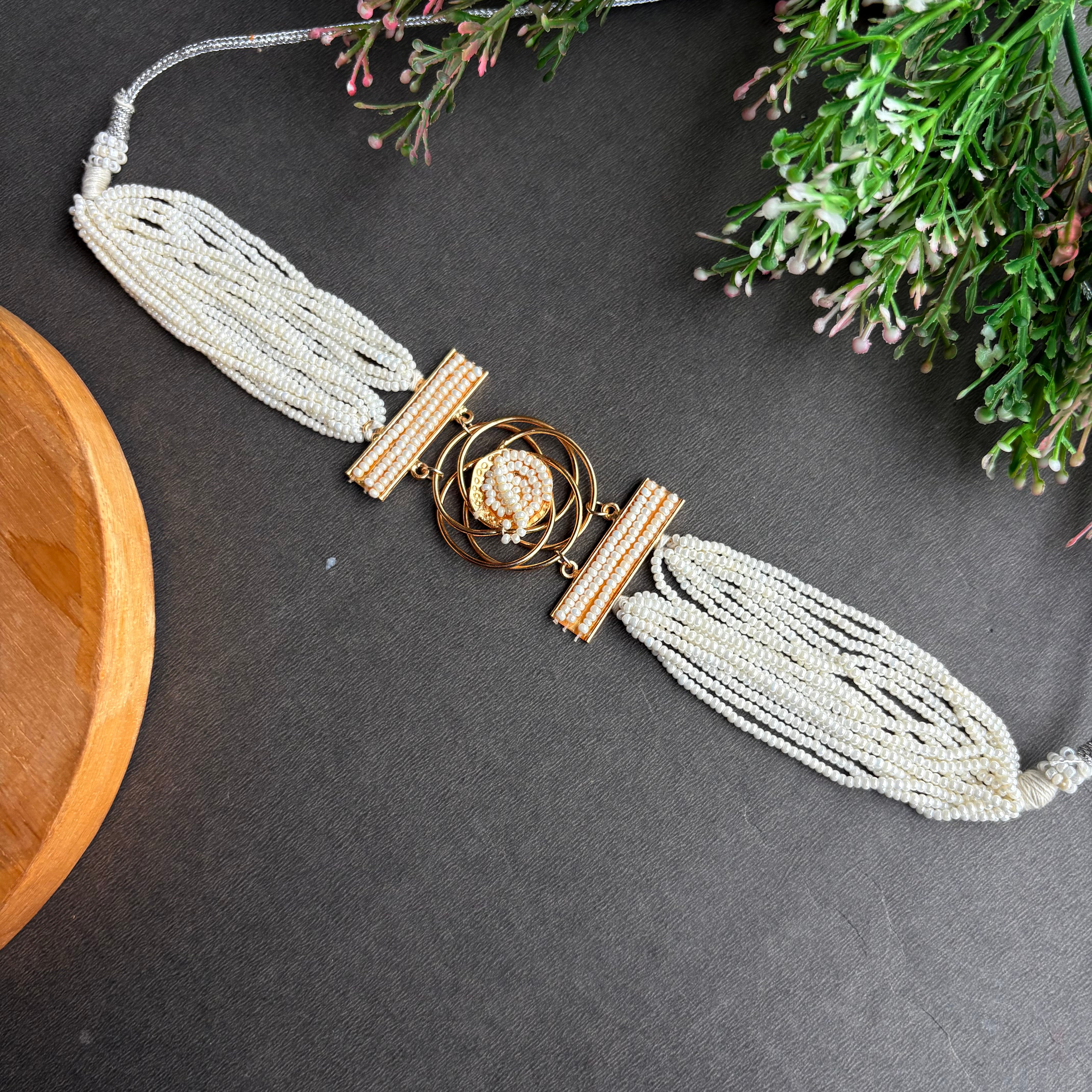 Noor Pearl Choker