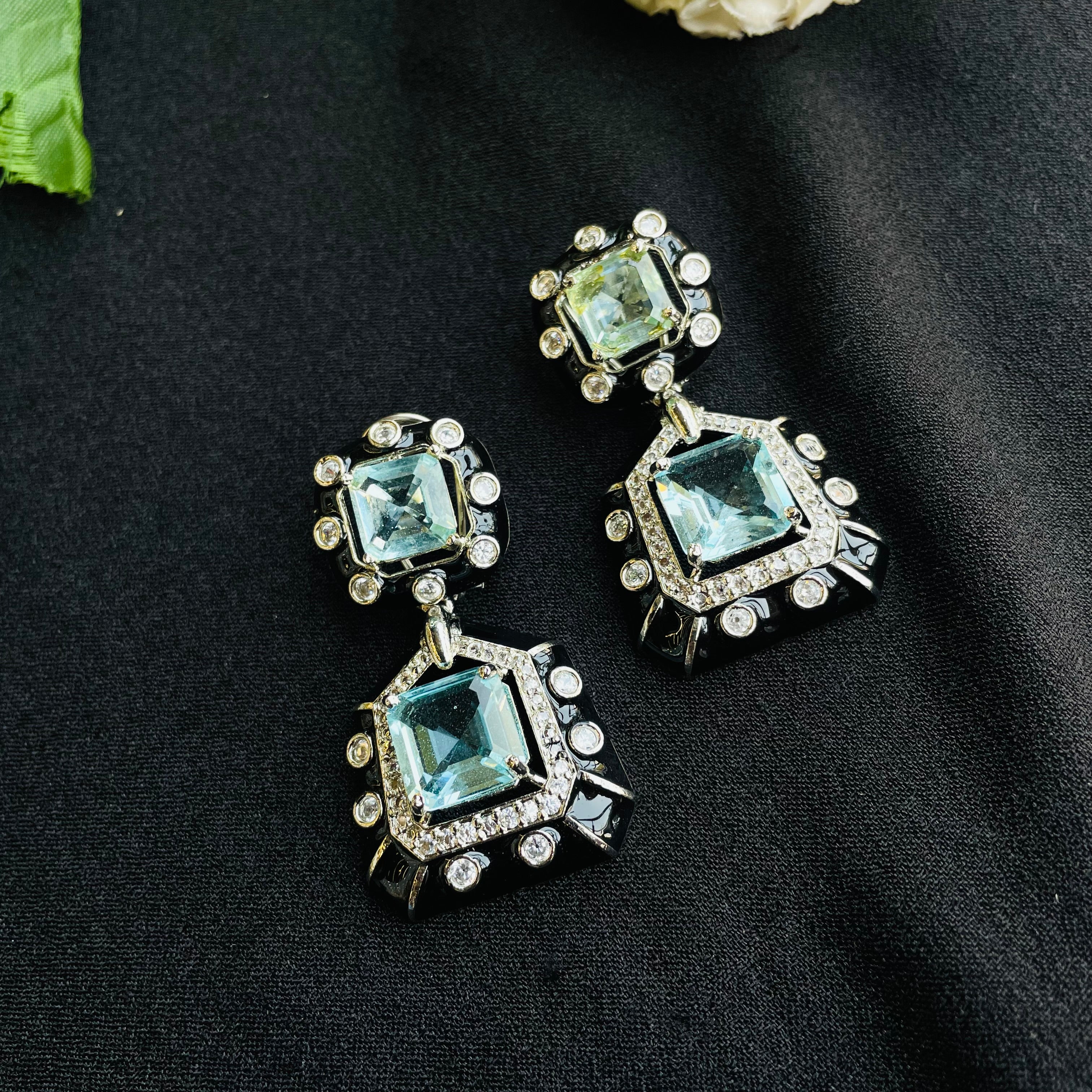 Ad Lennon Earrings