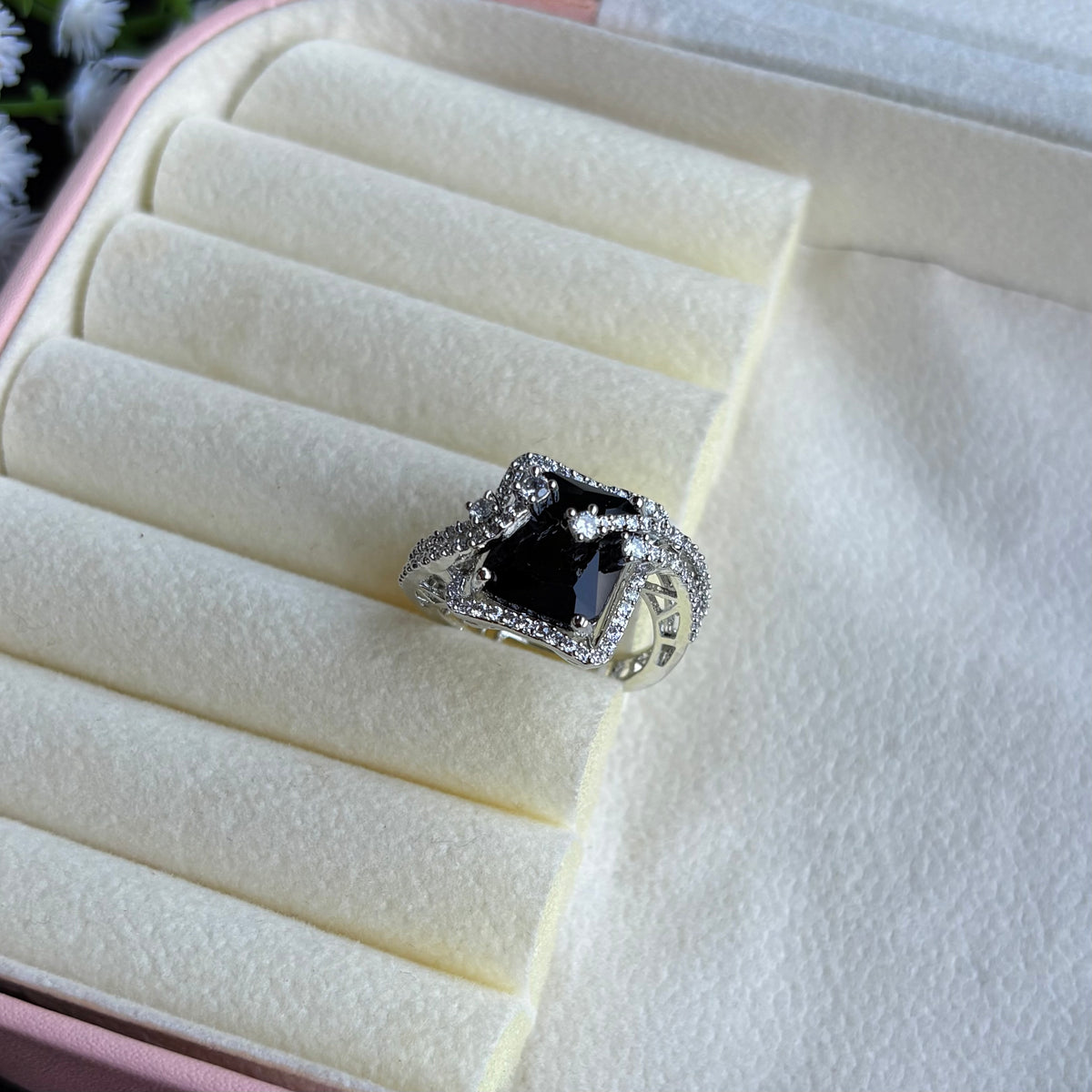 Ruhika Ring