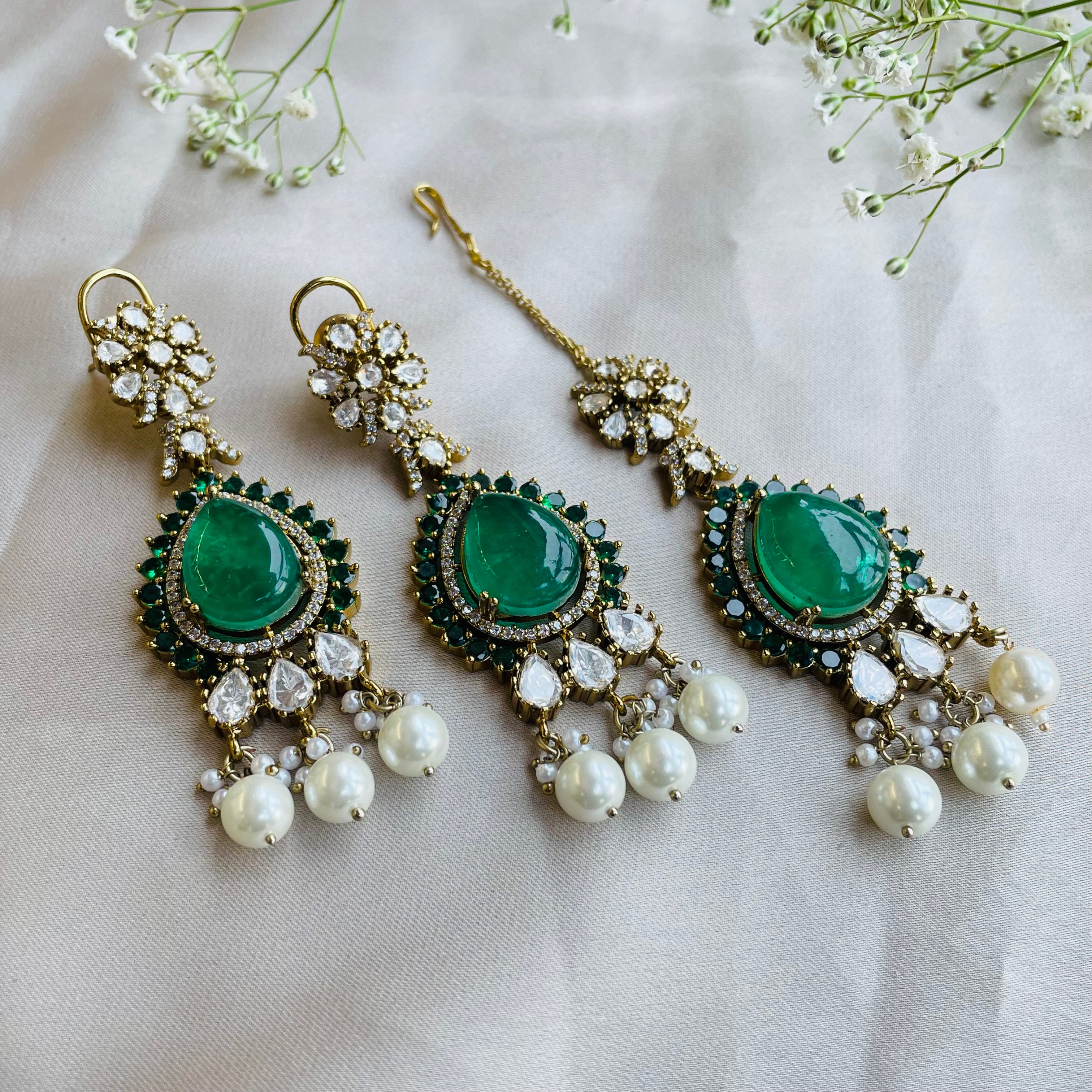 Nayaab Arshima Polki neckpiece