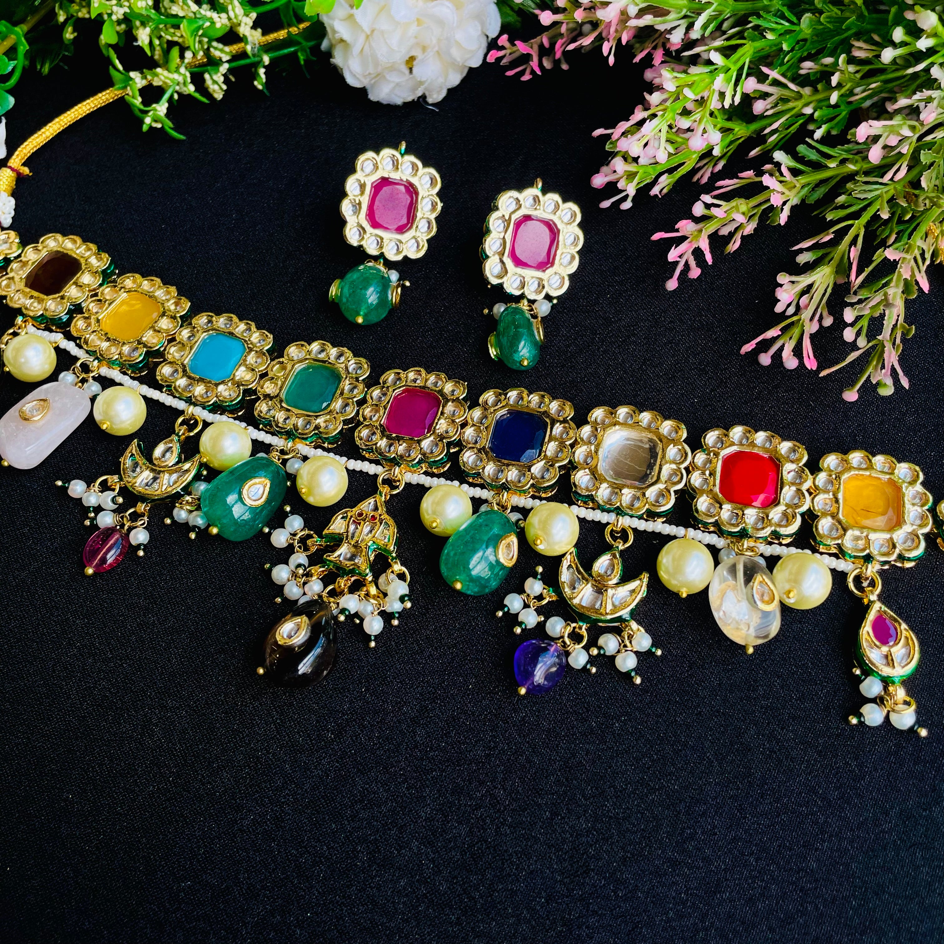 Nayaab Tanya neckpiece