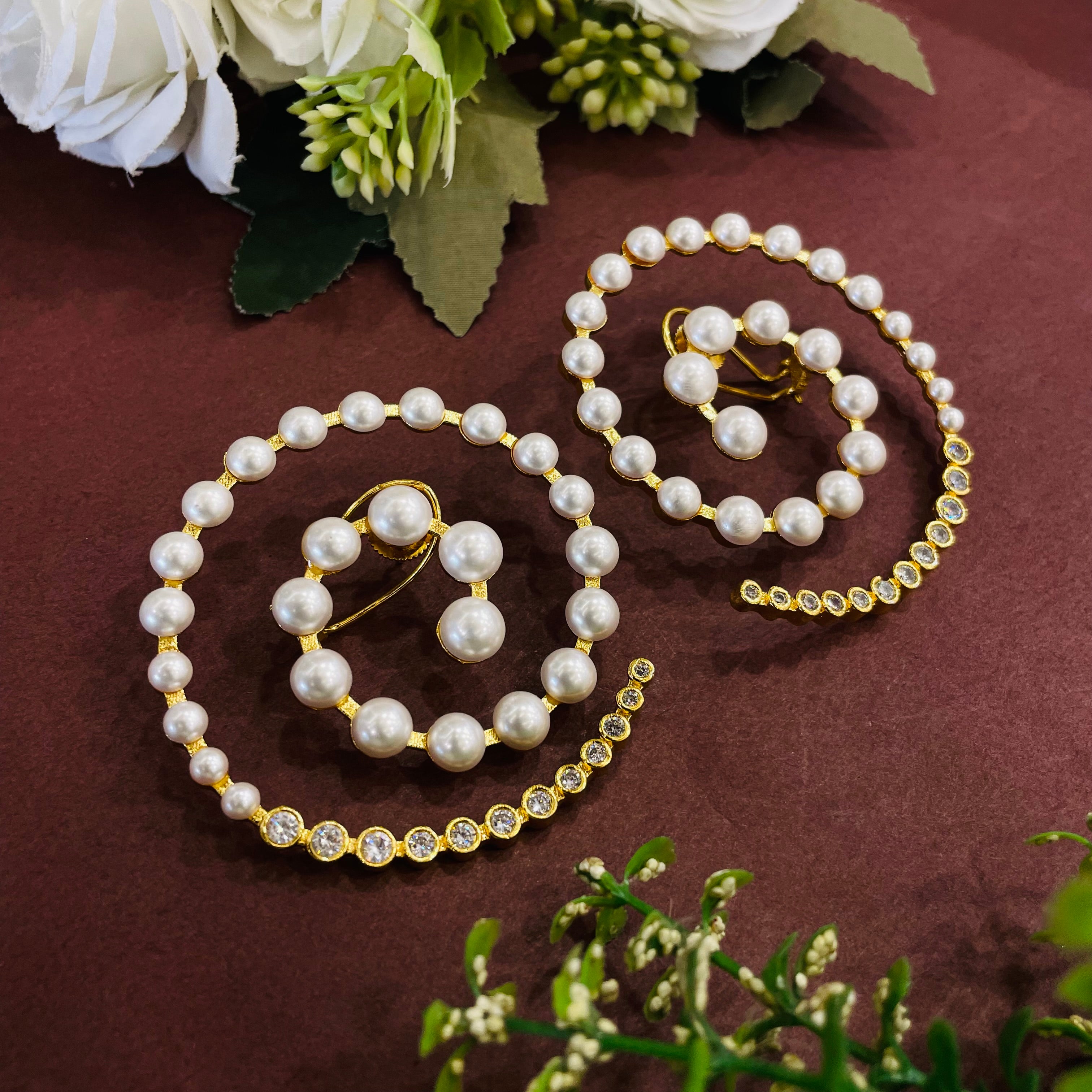 Layla Mishka pearl Earrings
