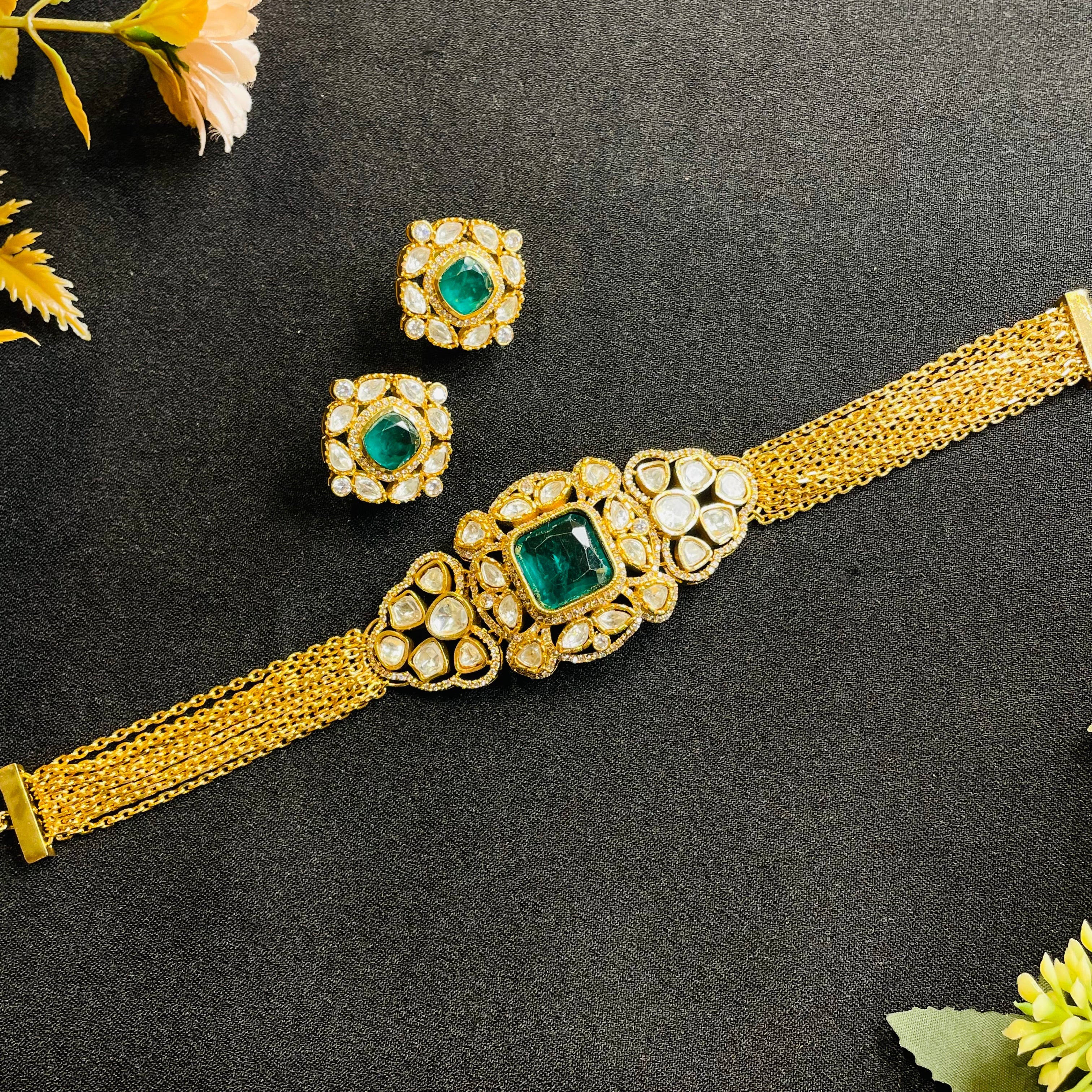 Nayaab Lane Polki Choker