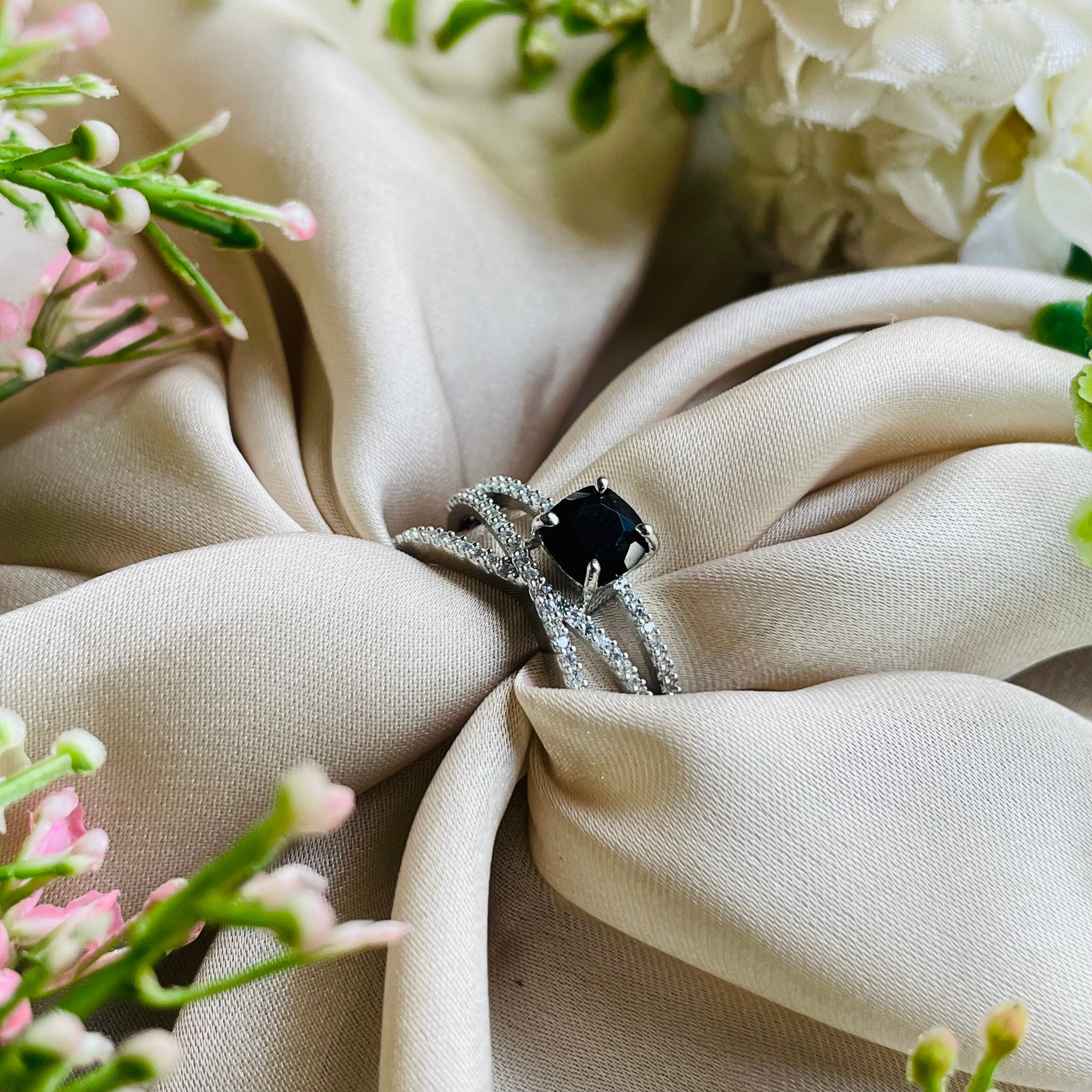 Ad Emmy  ring adjustable