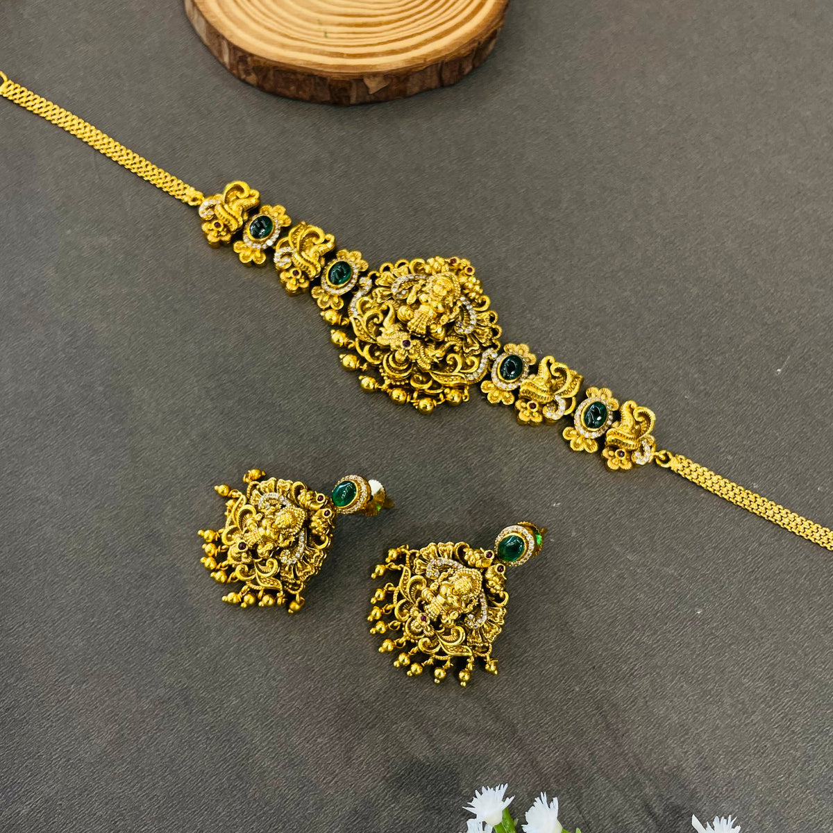 Vasudha Devi Heritage Neckpiece