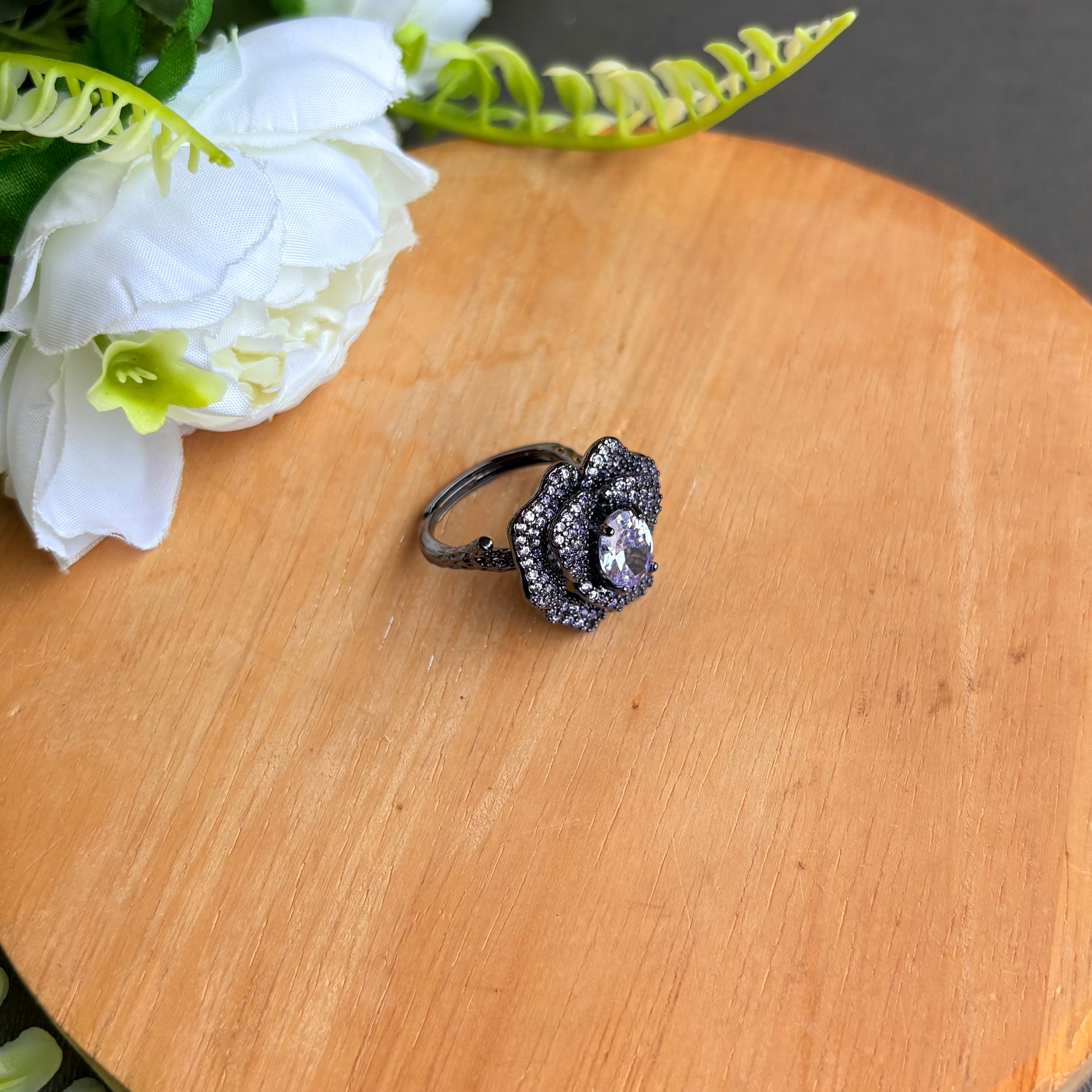 Gulnaar Ring