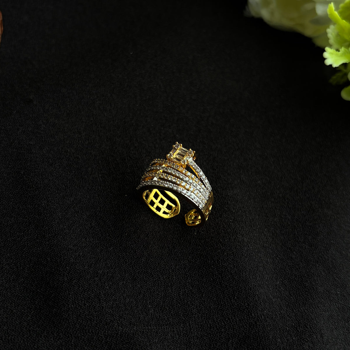 Varchasvi Ring