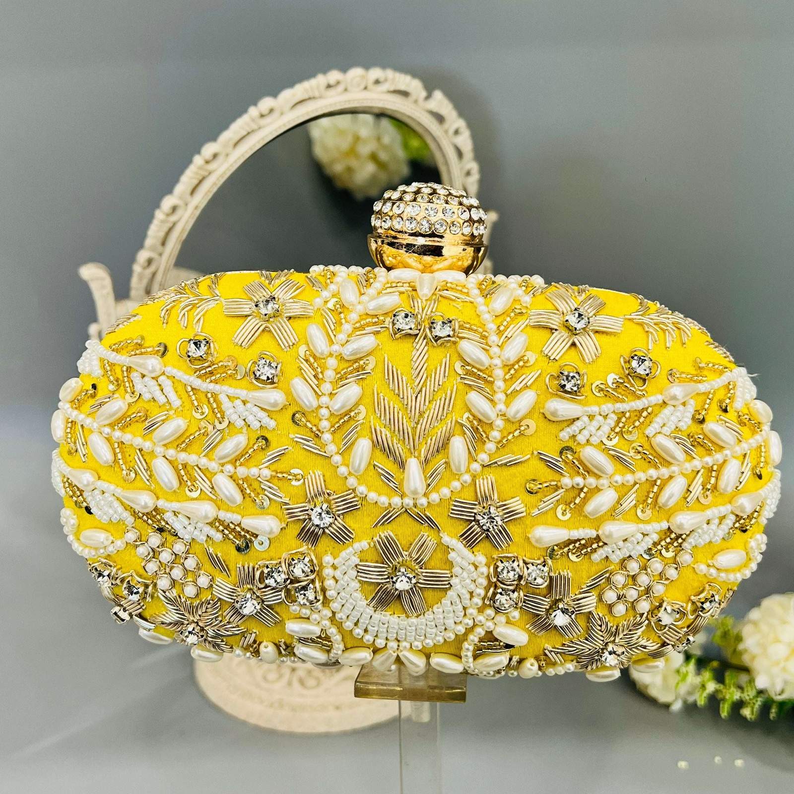 Vs velvet embroidery clutch Yellow