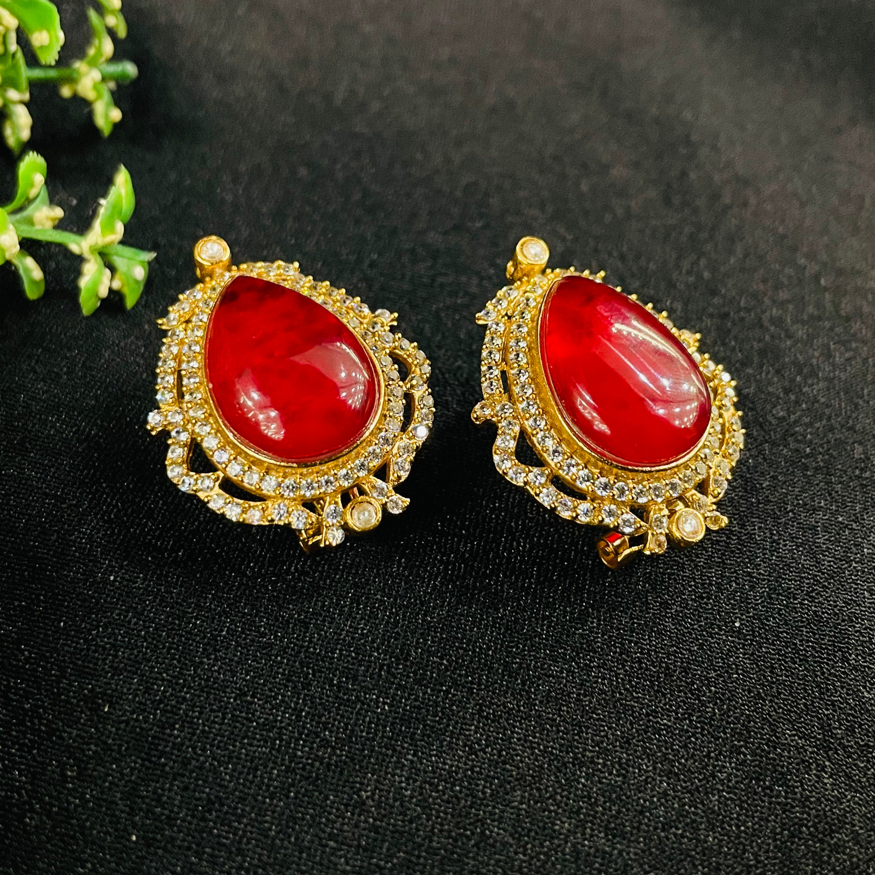Nayaab Grace Studs