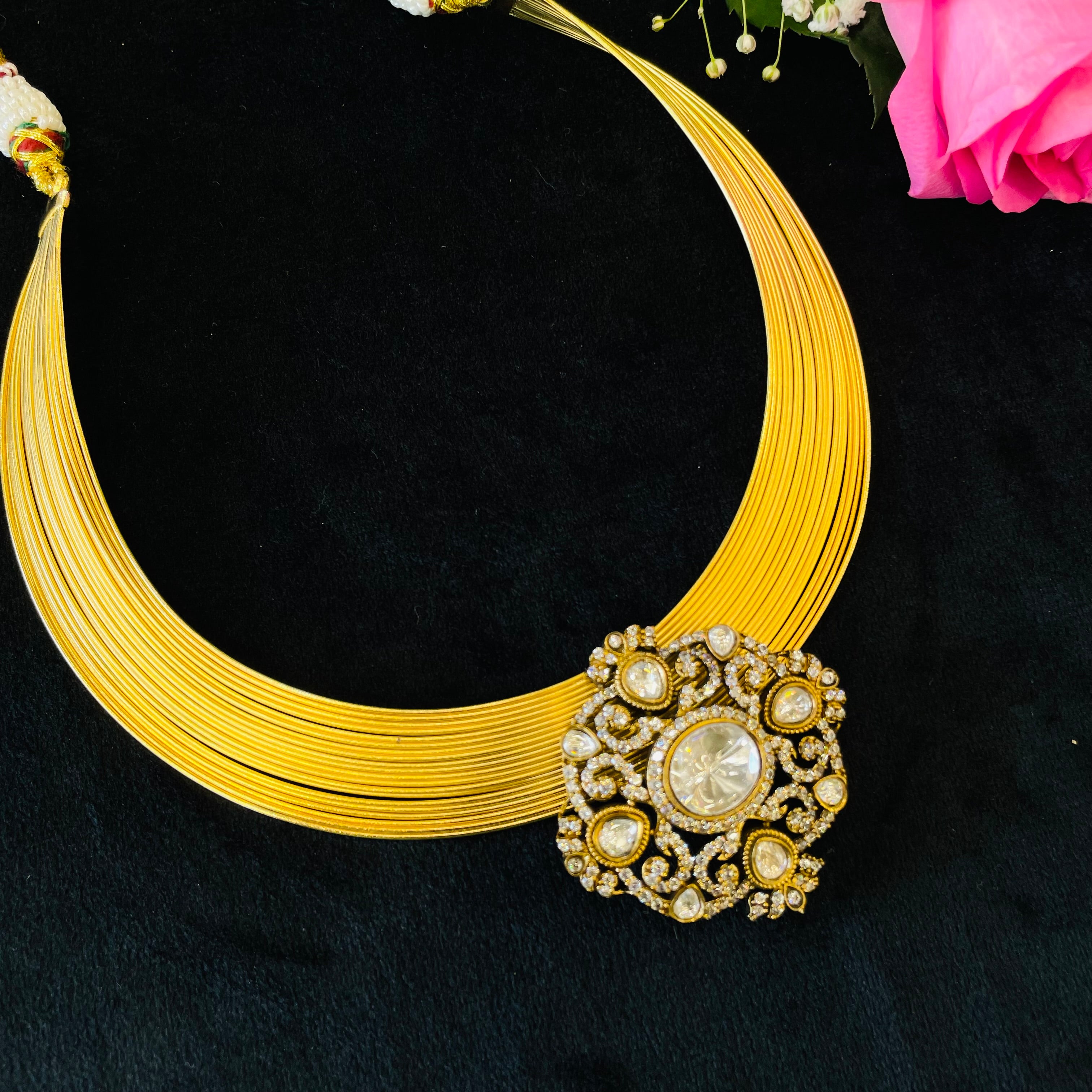 Nayaab Ahana hasli neckpiece