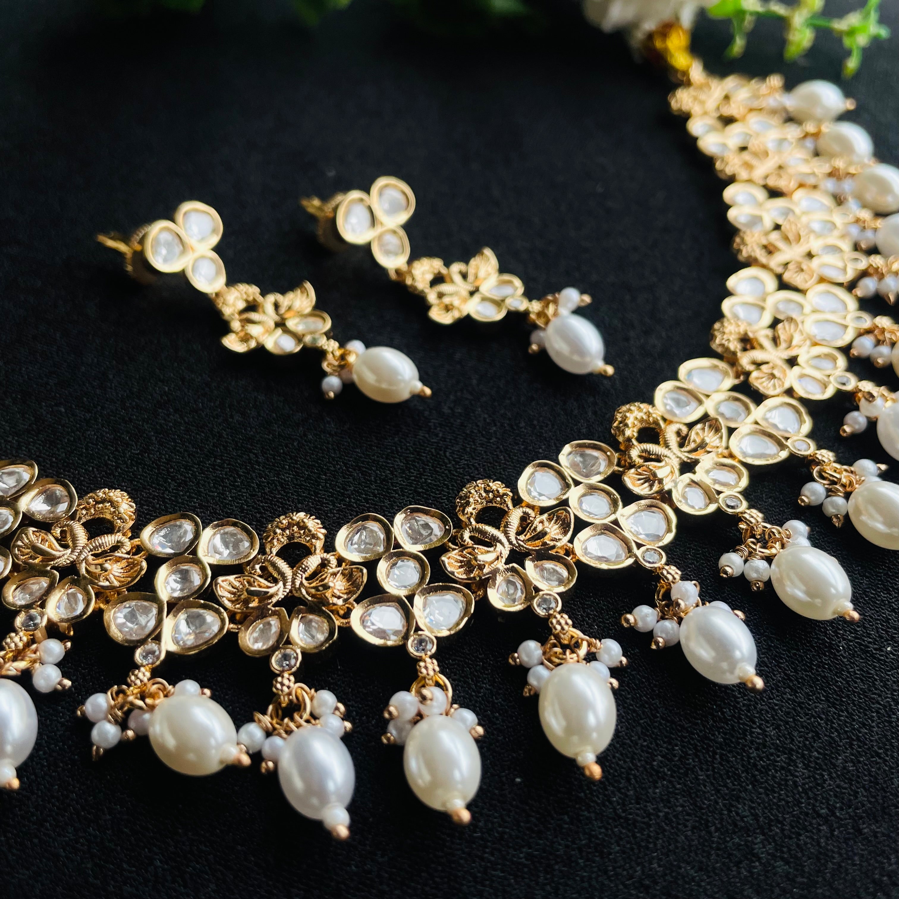 Nayaab Sara Polki Neckpiece