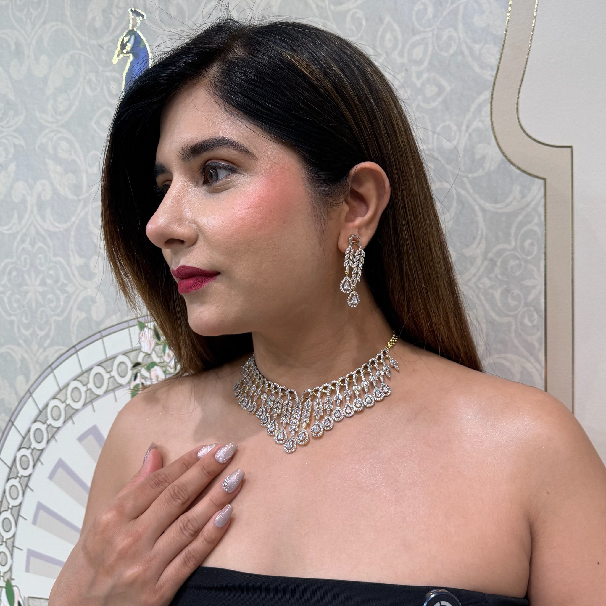 AD Amara Neckpiece