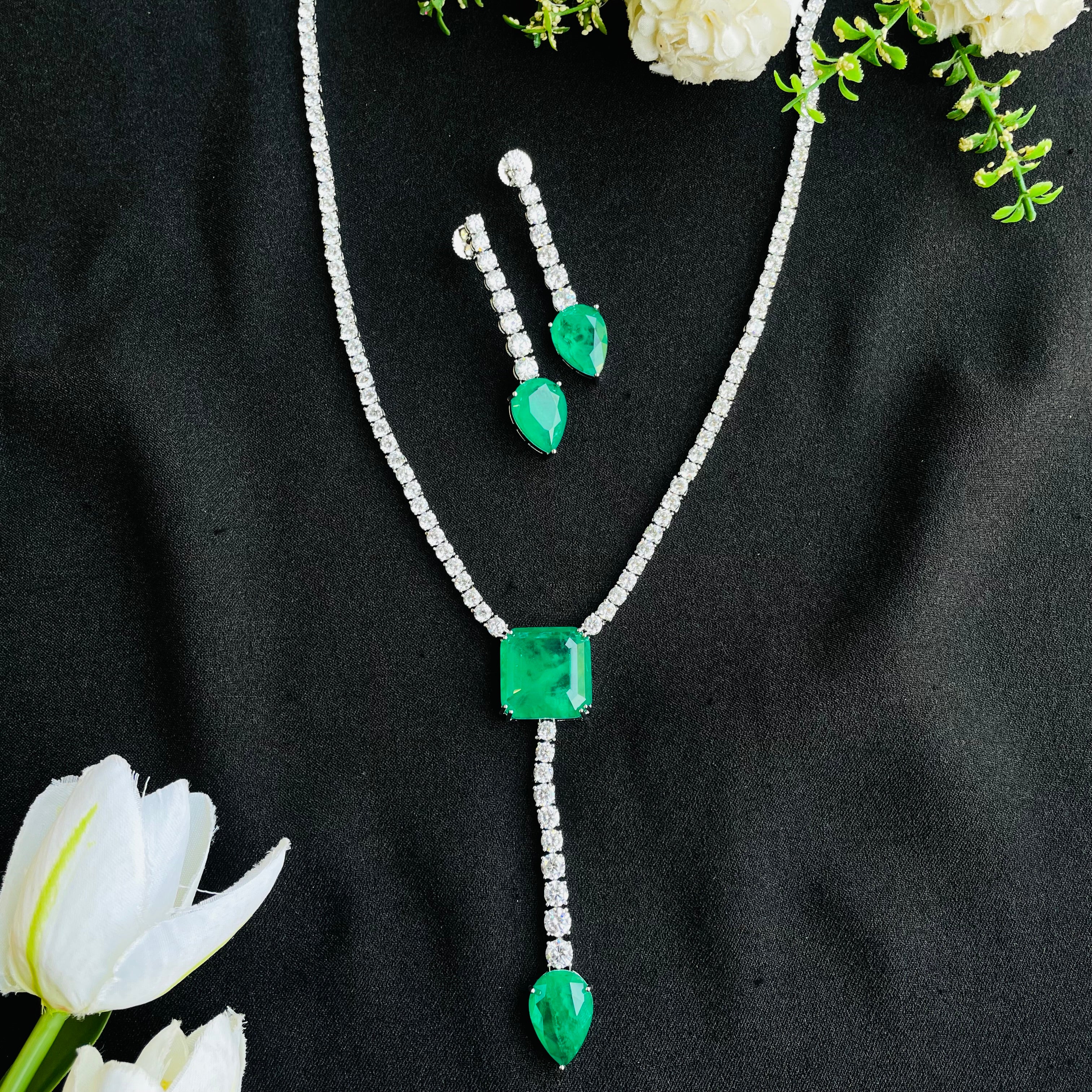Ad Angela Neckpiece