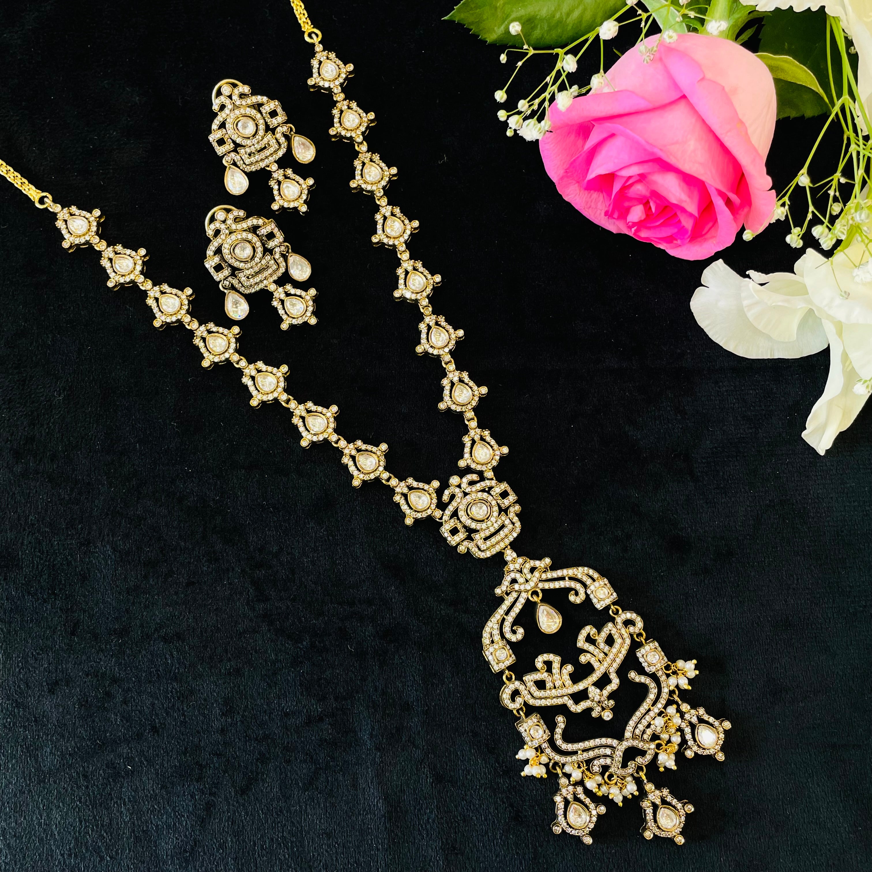 Nayaab Subi Neckpiece