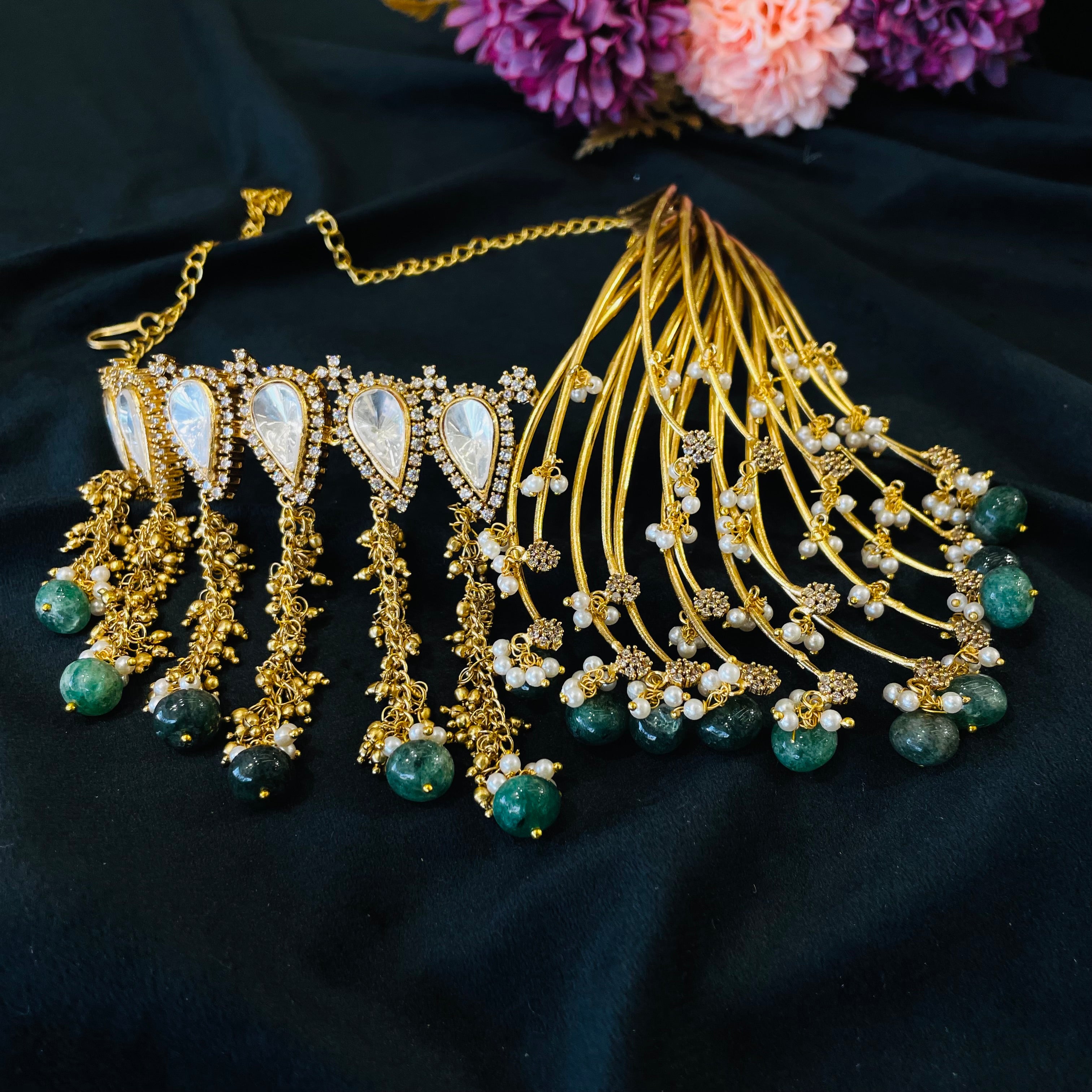 Nayaab Salooni Choker