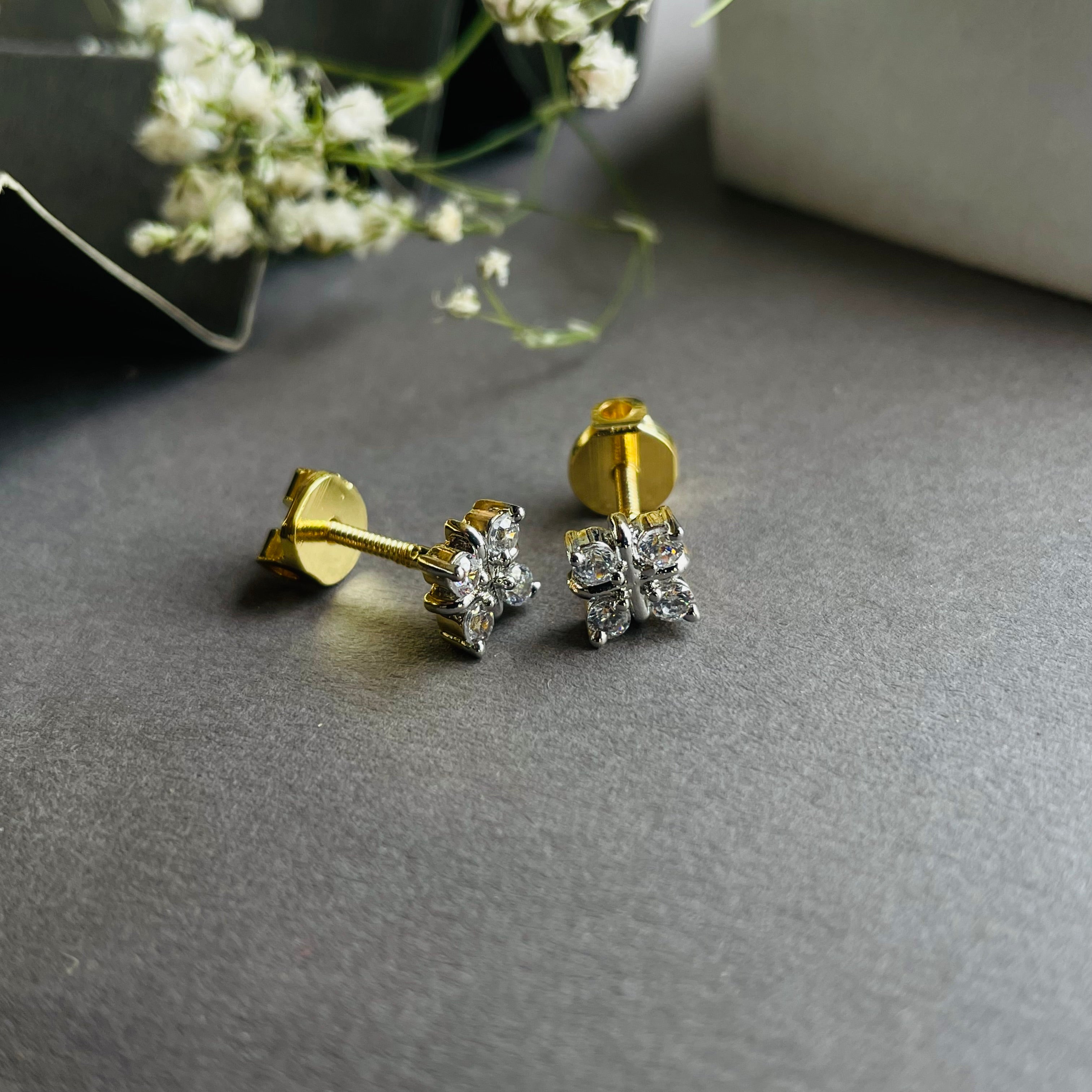 Ad Fifer studs