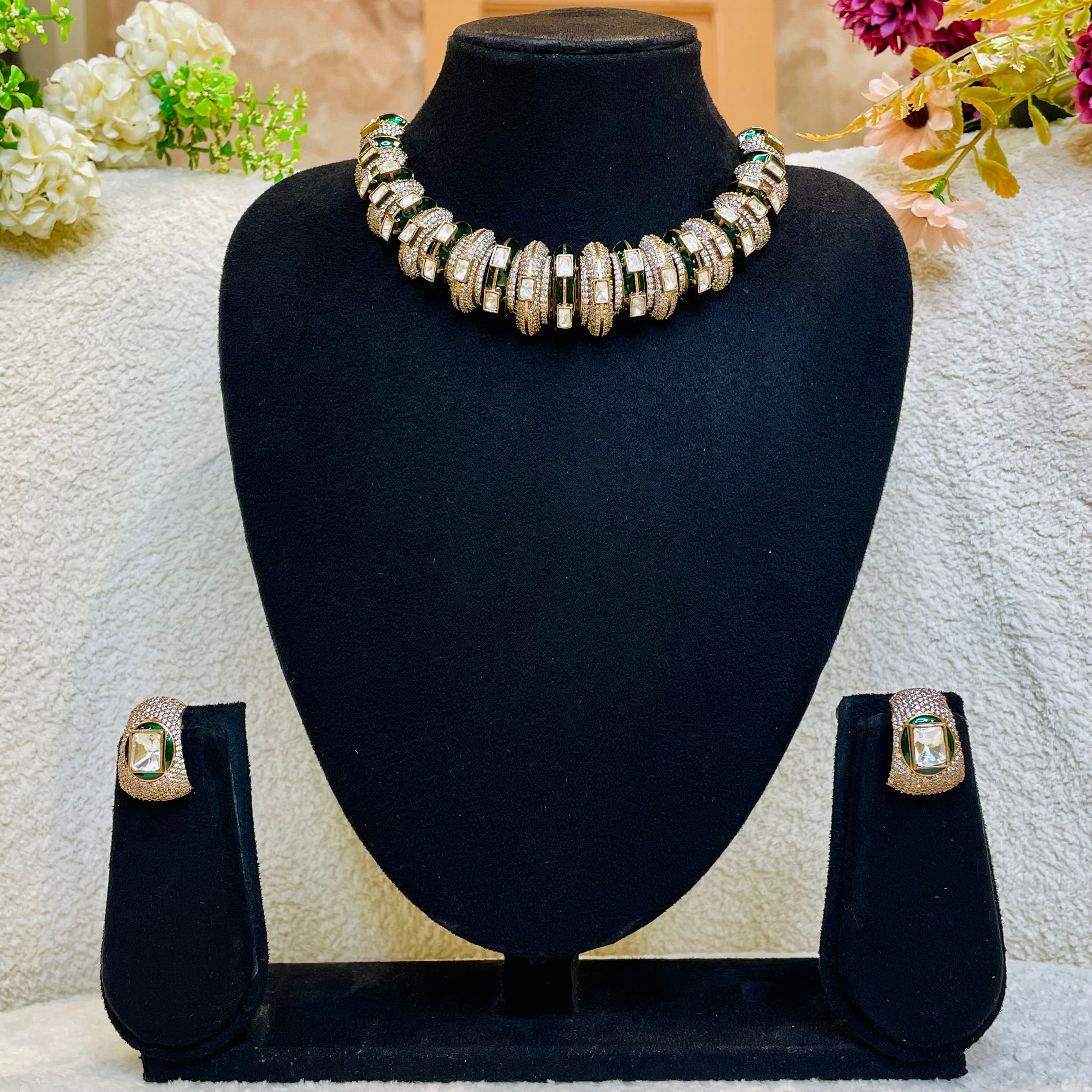 Nayaab Anaya Neckpiece