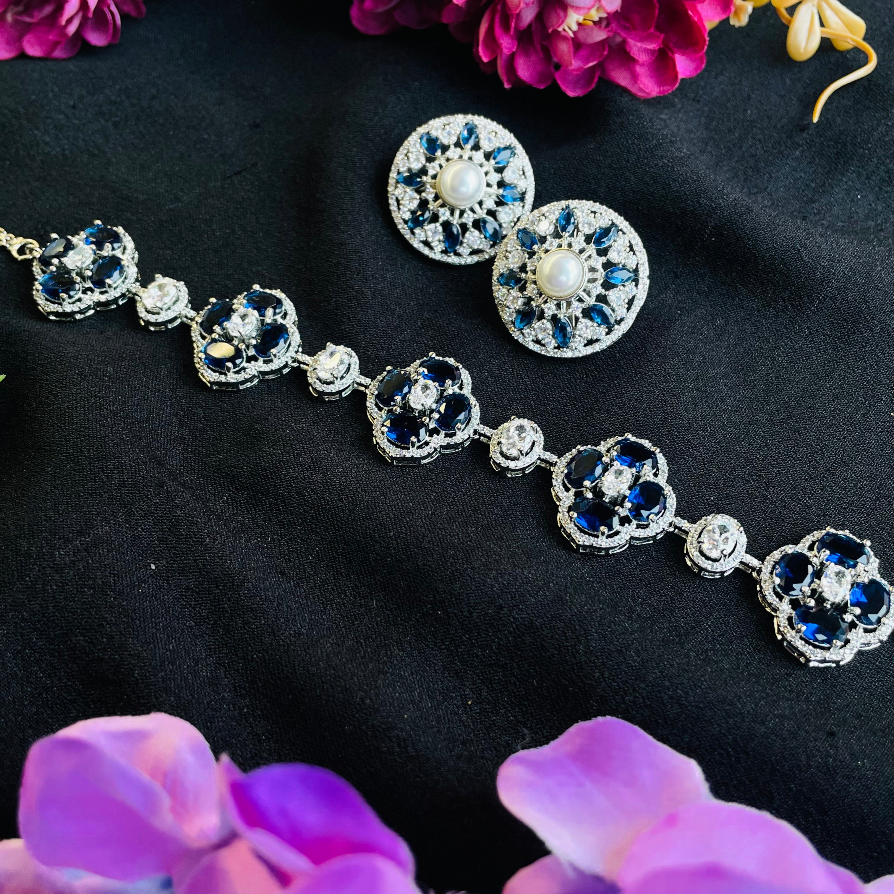 Ad Nitya Neckpiece
