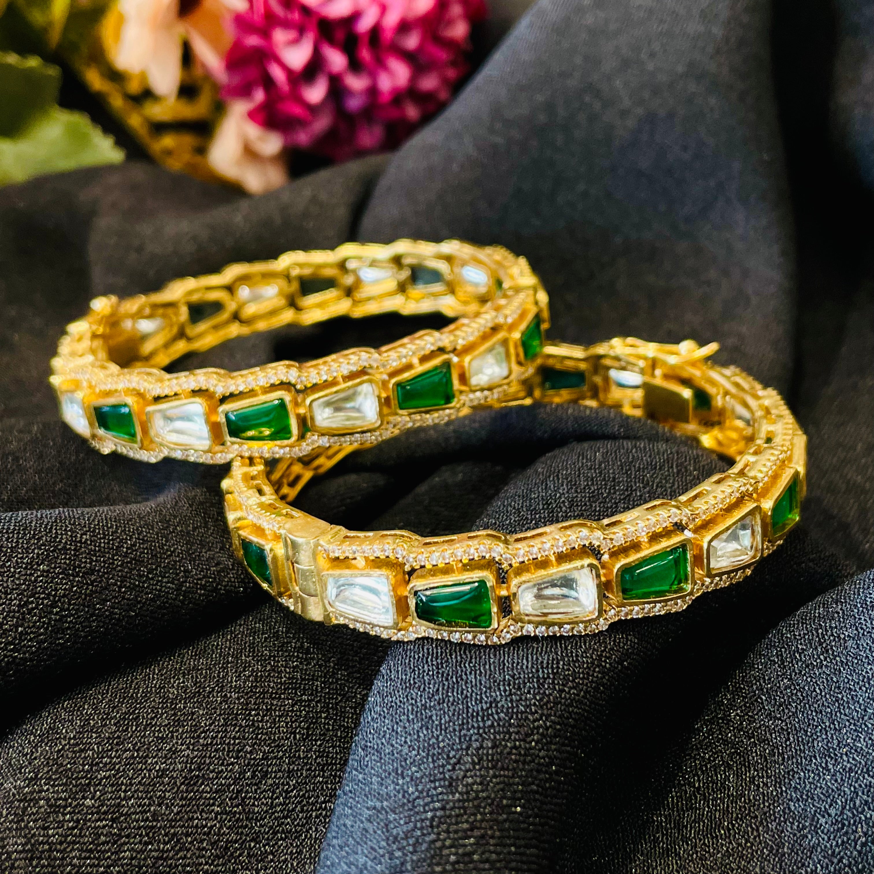 Nayaab Mahi Polki Bangles