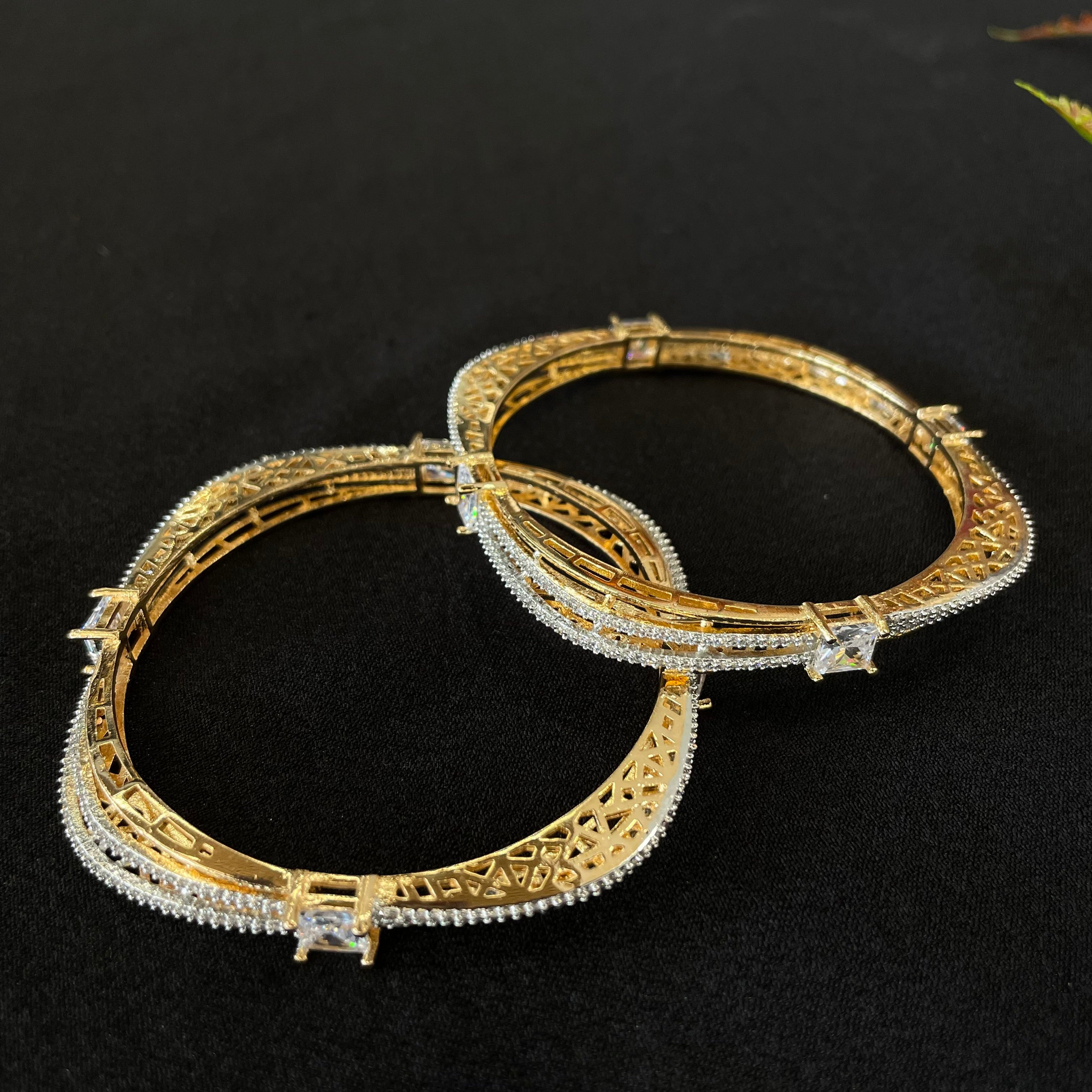 AD Avira Bangles