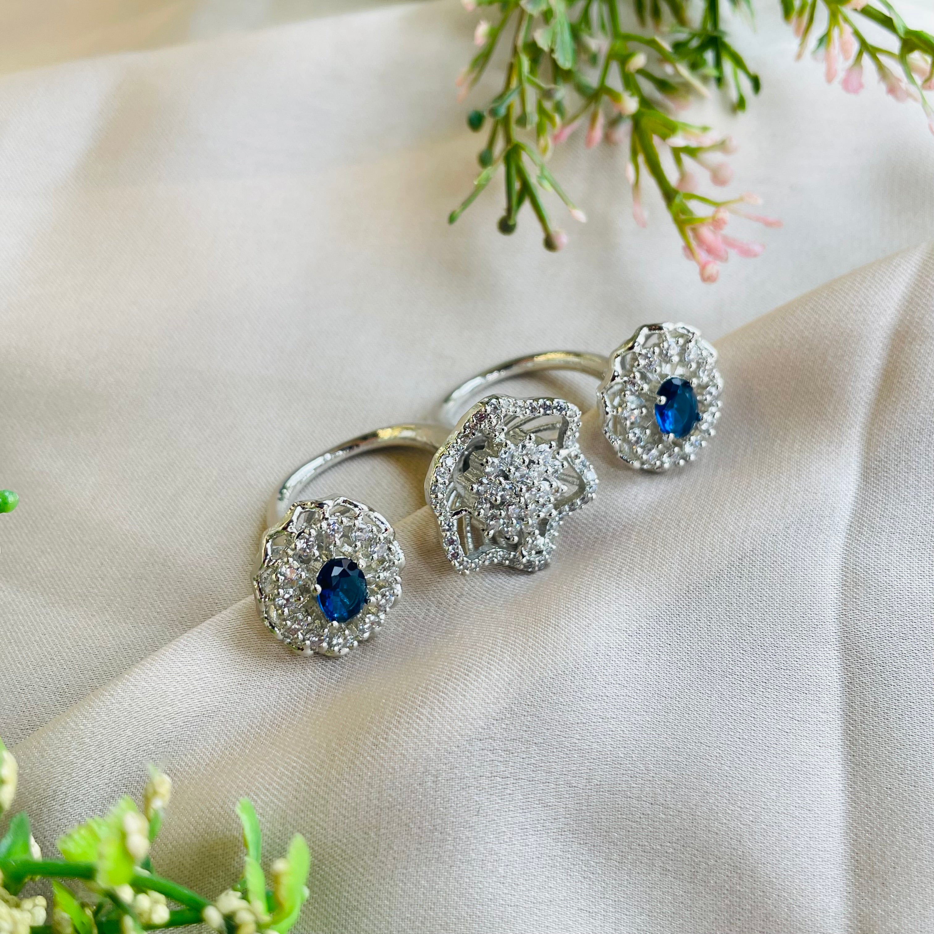 Ad Collins  ring adjustable
