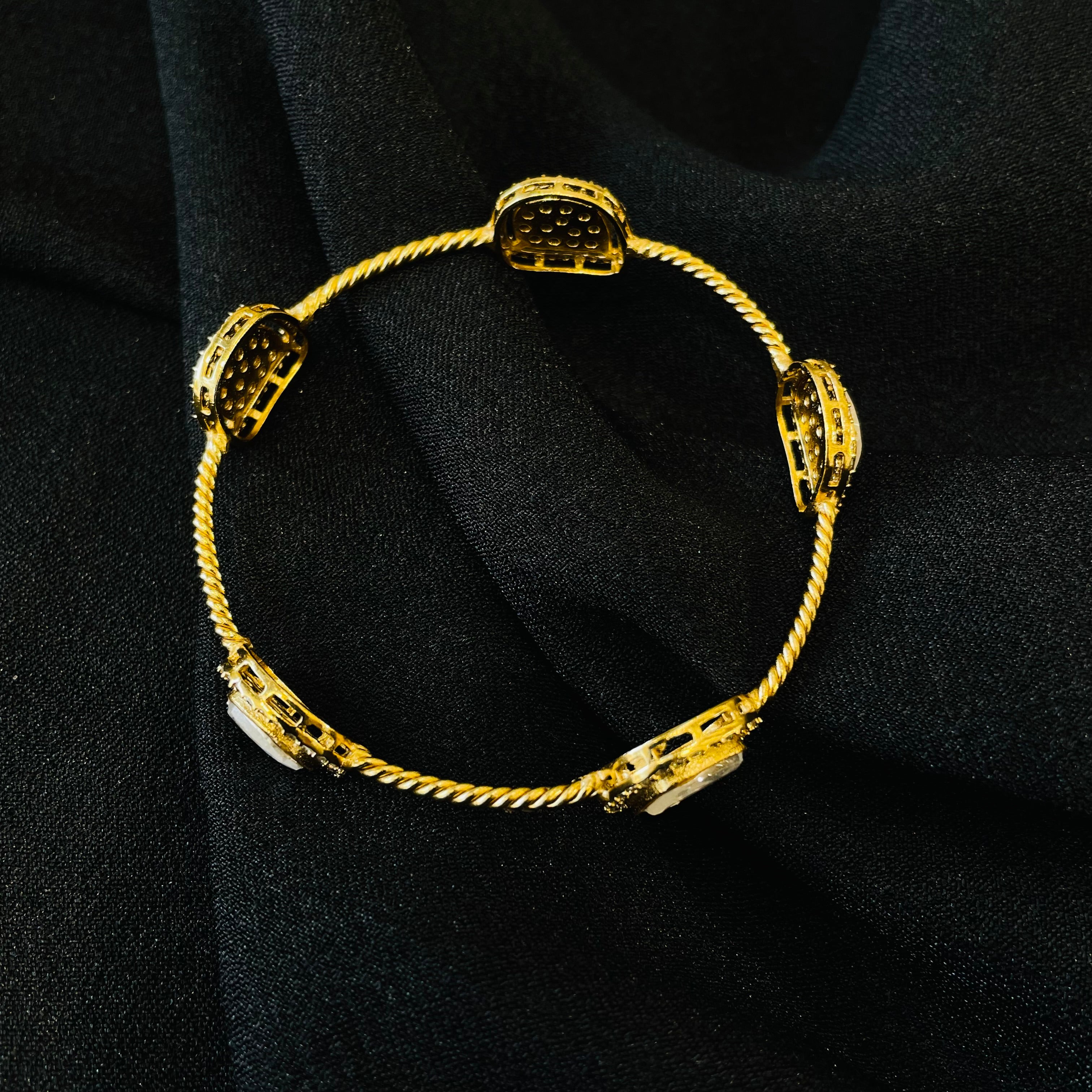 Nayaab Polki Riya Bangles