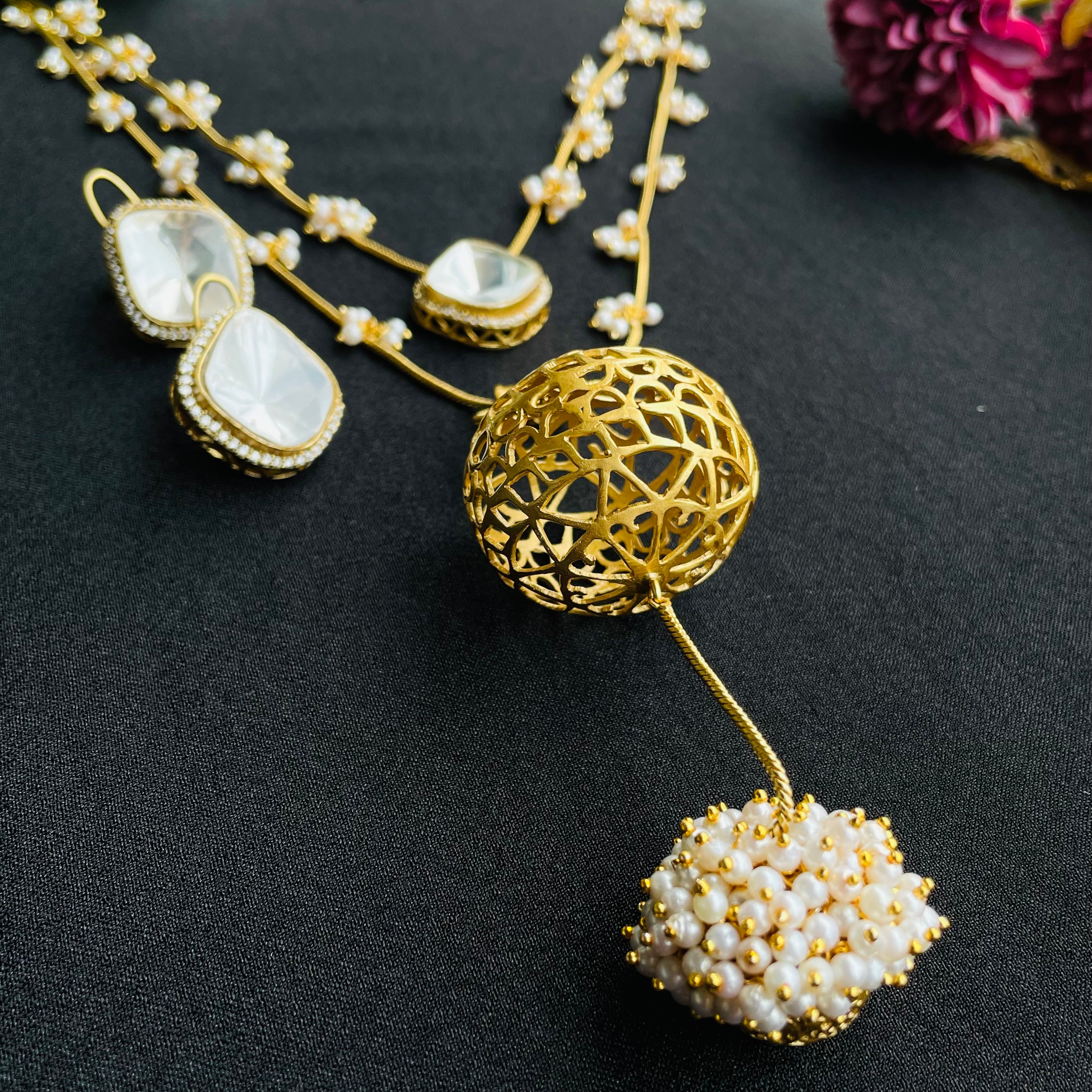 Nayaab Aaliya layered Polki Neckpiece