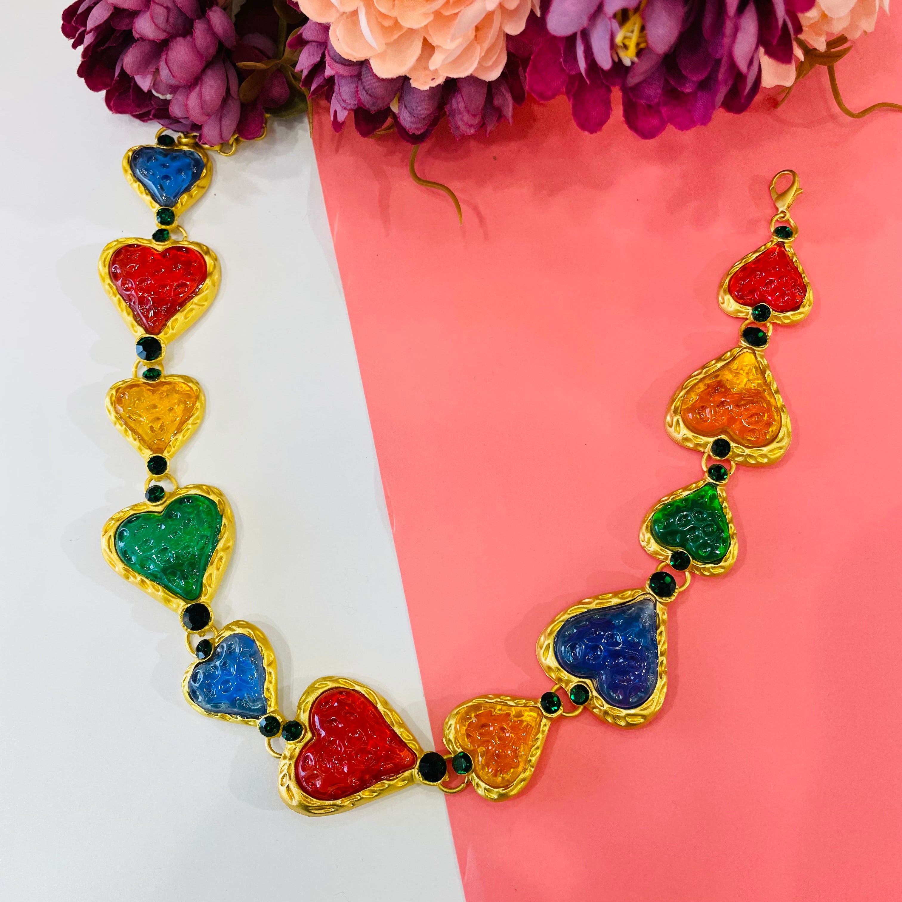 Layla candy Neckpiece