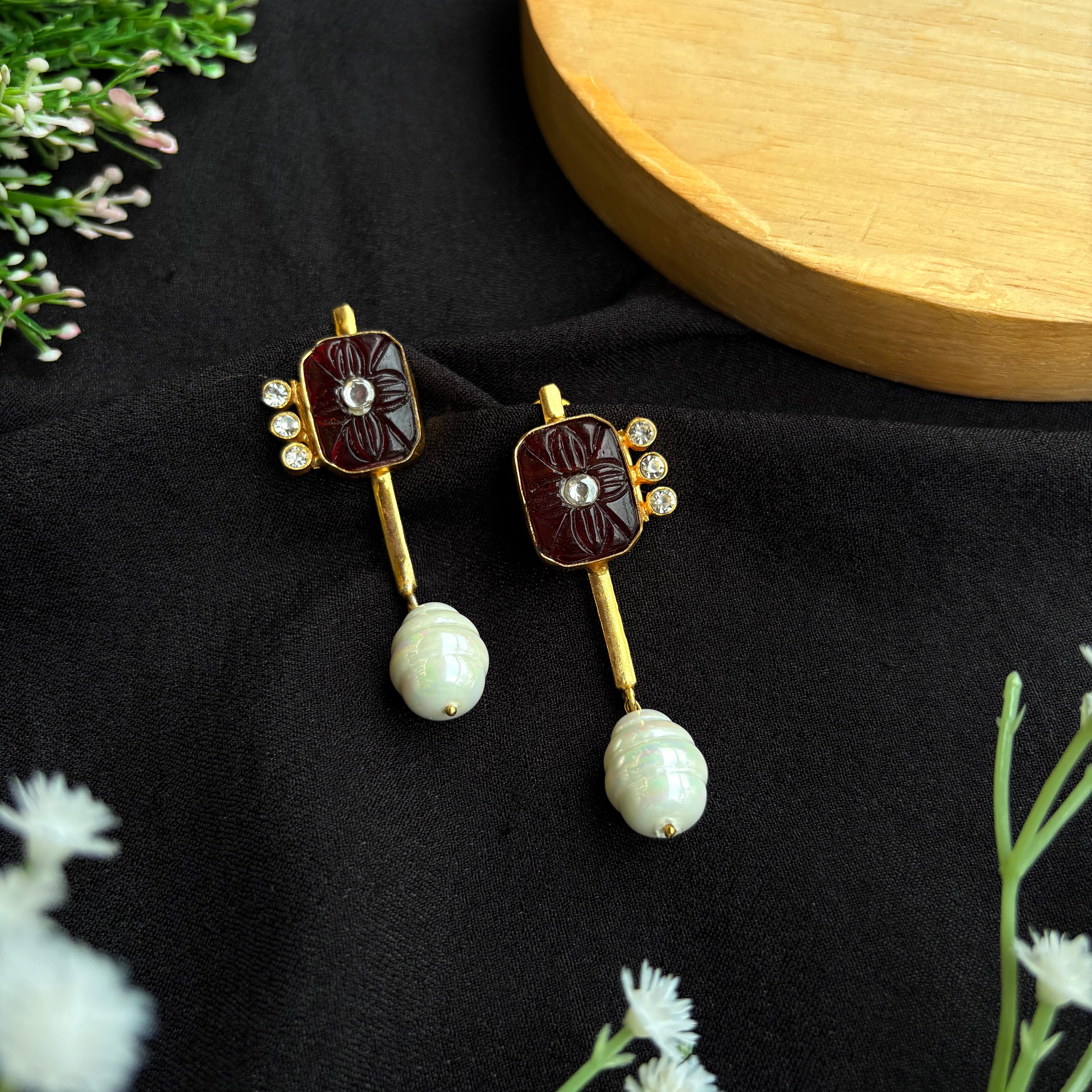 Noir Bloom Earrings