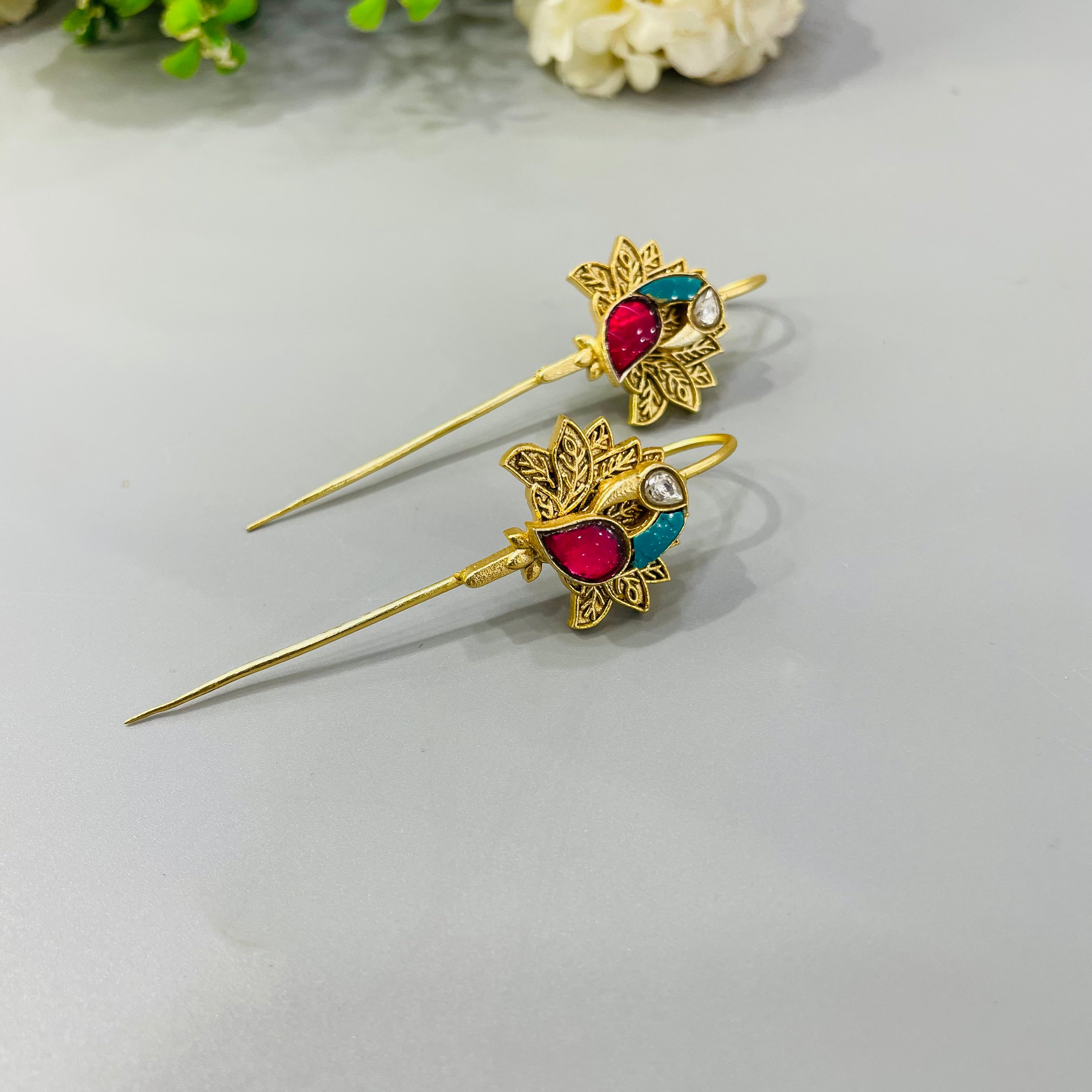 Nayaab Meera ear cuff