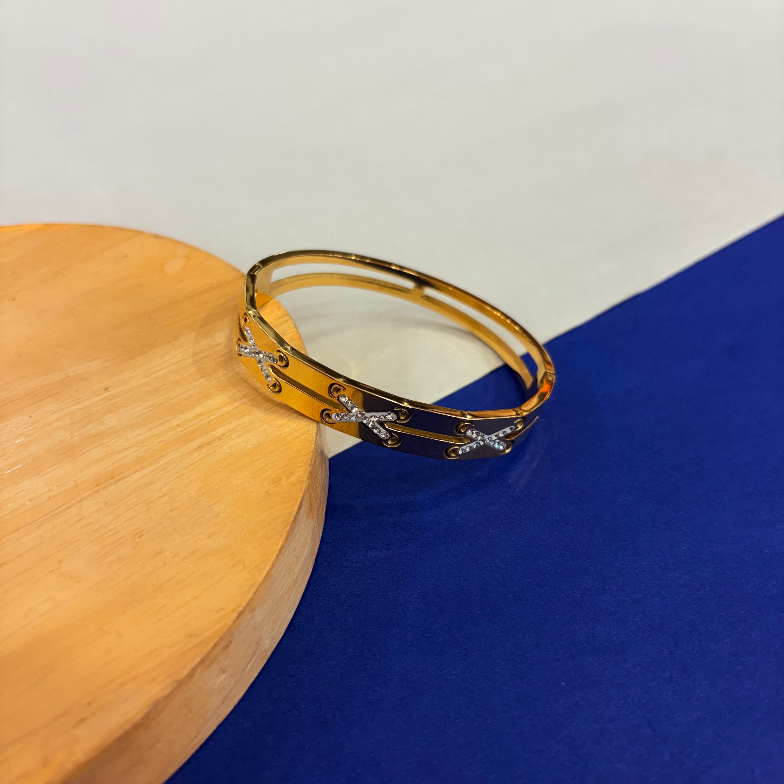 Anvika Bracelet