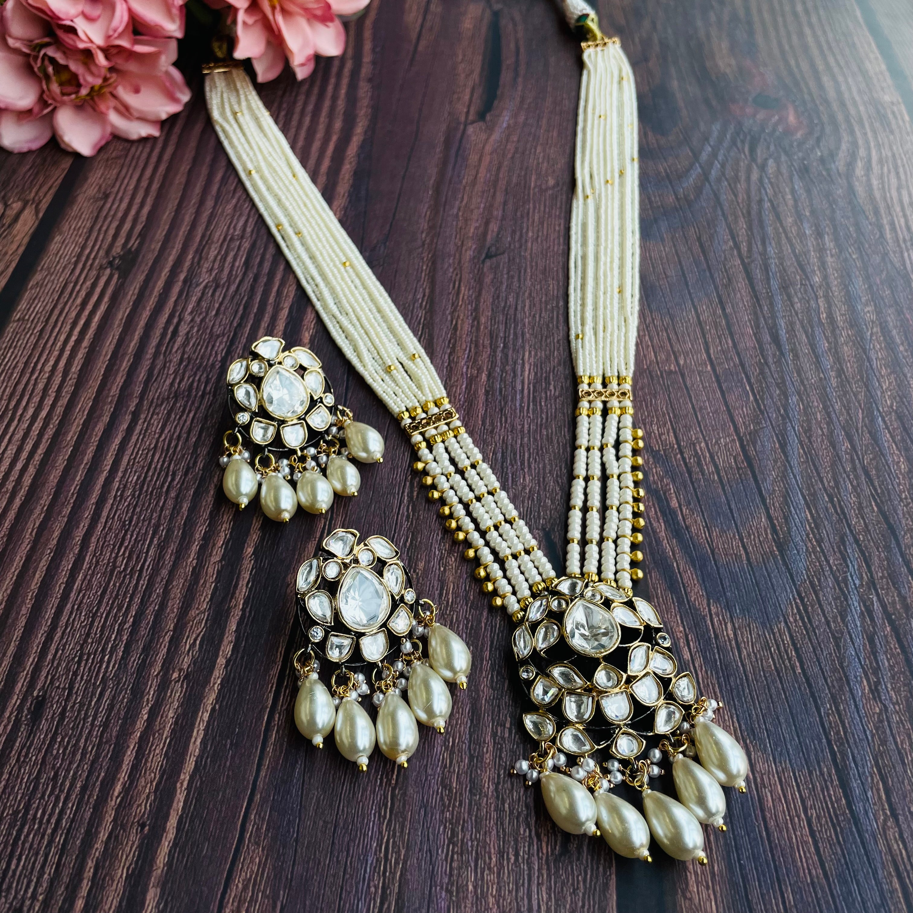 Nayaab Mahi Polki Neckpiece