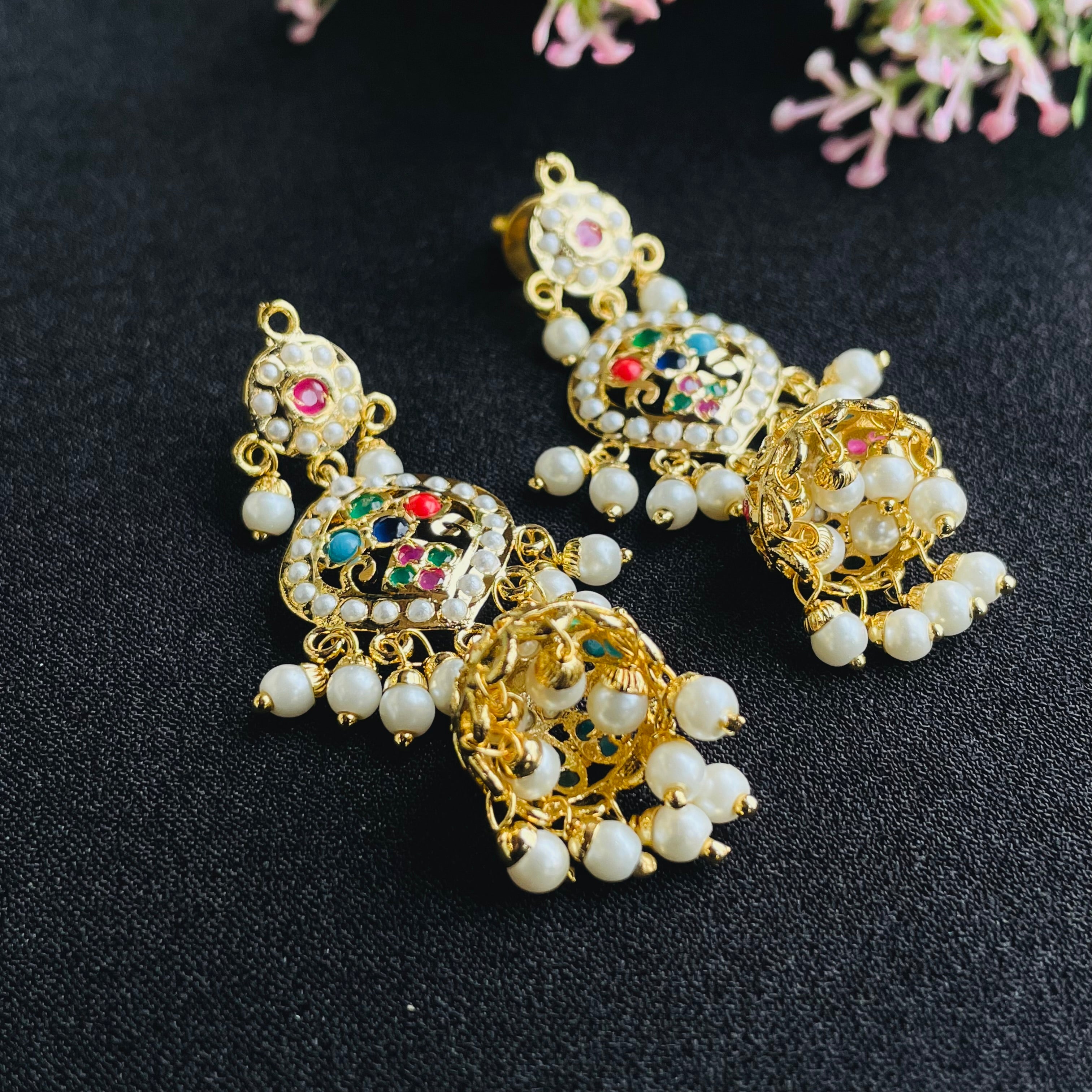 Nayaab Aarohi Jhumki