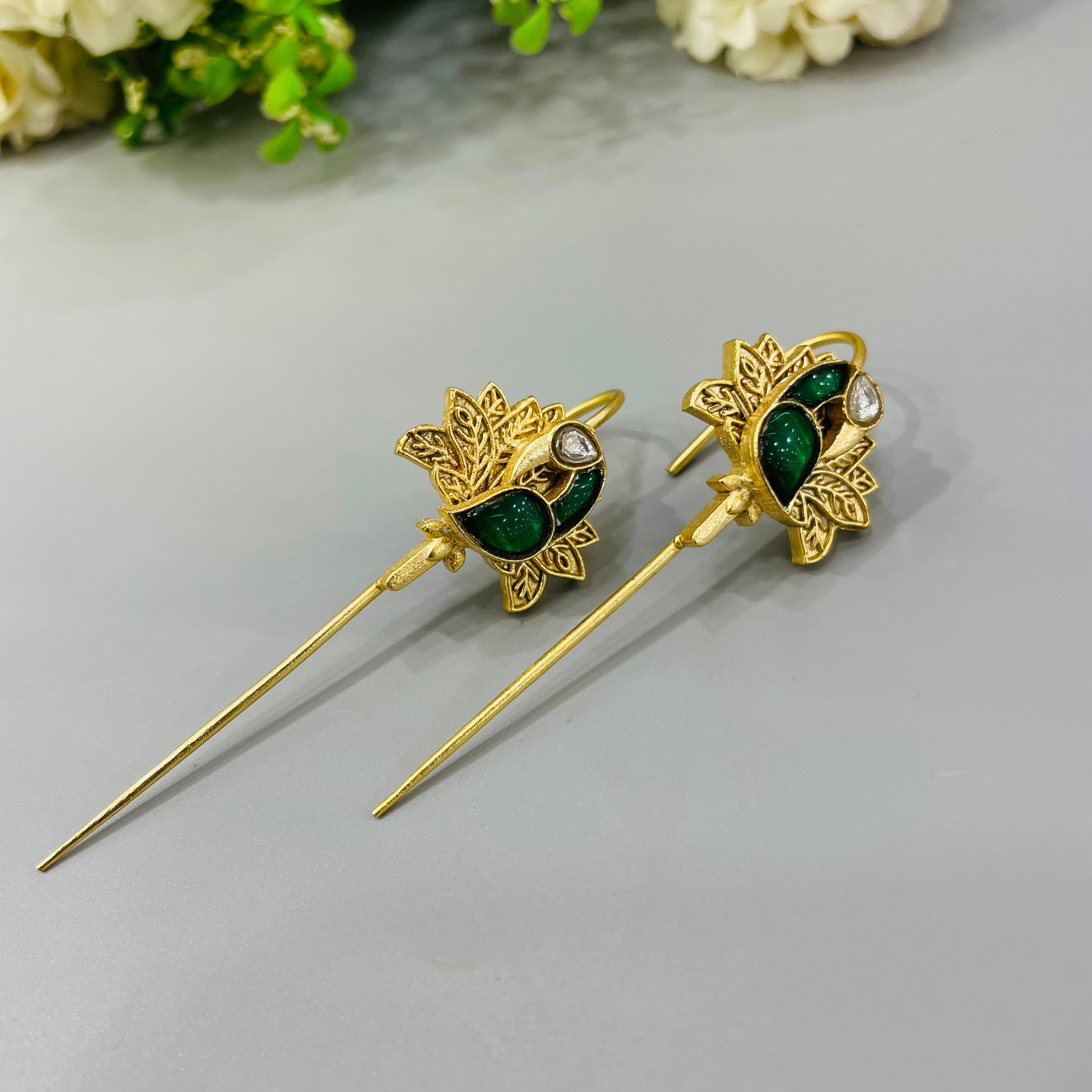 Nayaab Meera ear cuff