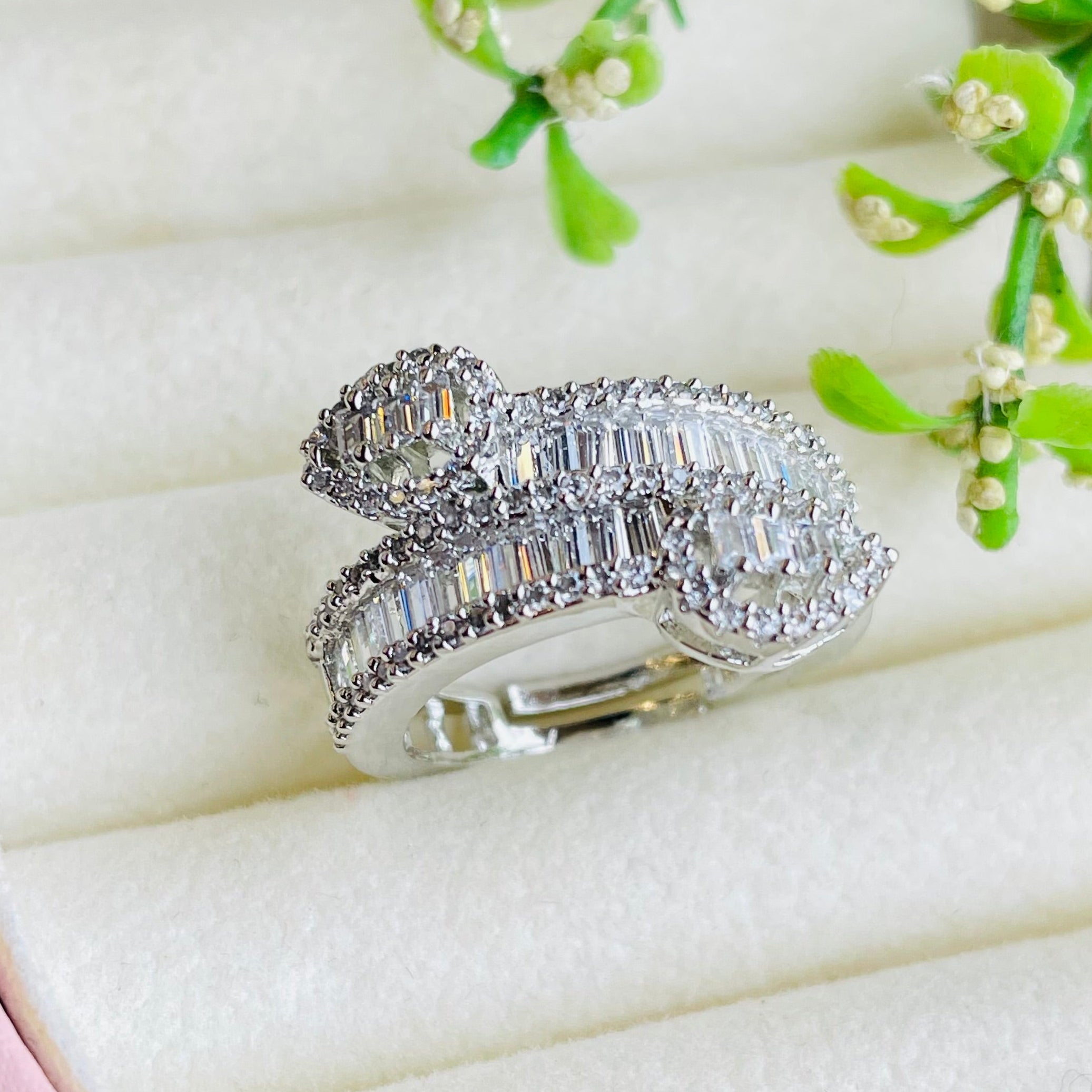 Ad Allie ring