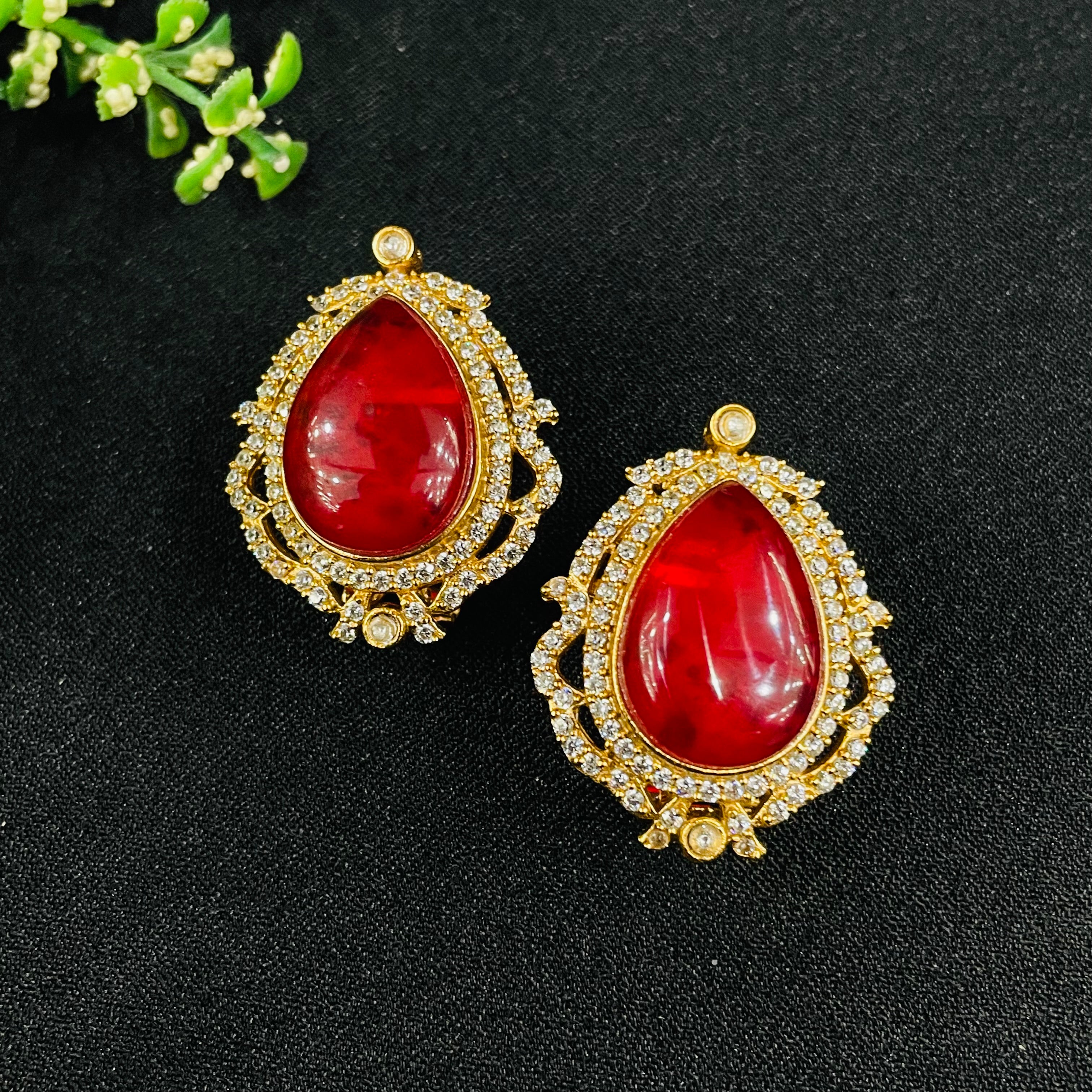 Nayaab Grace Studs