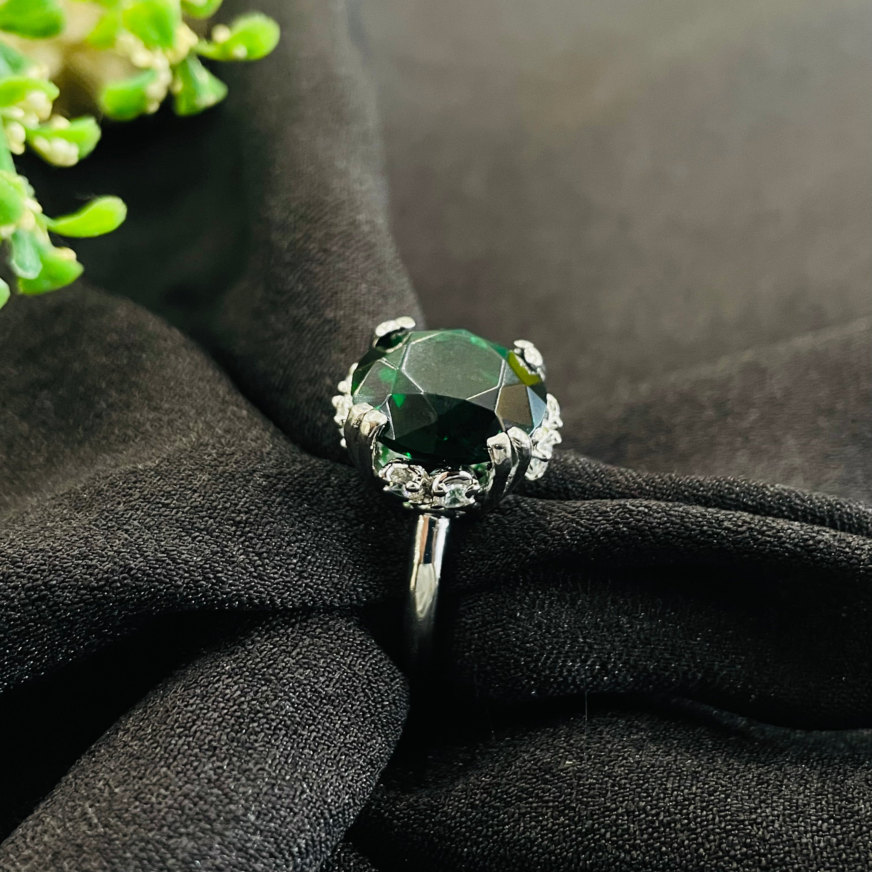 Vs Sterling Silver Cocktail Ring 234 6G