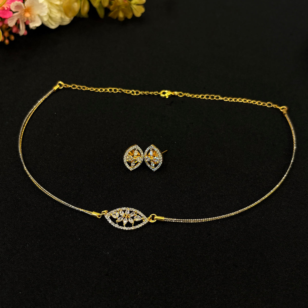Abhani Pendant