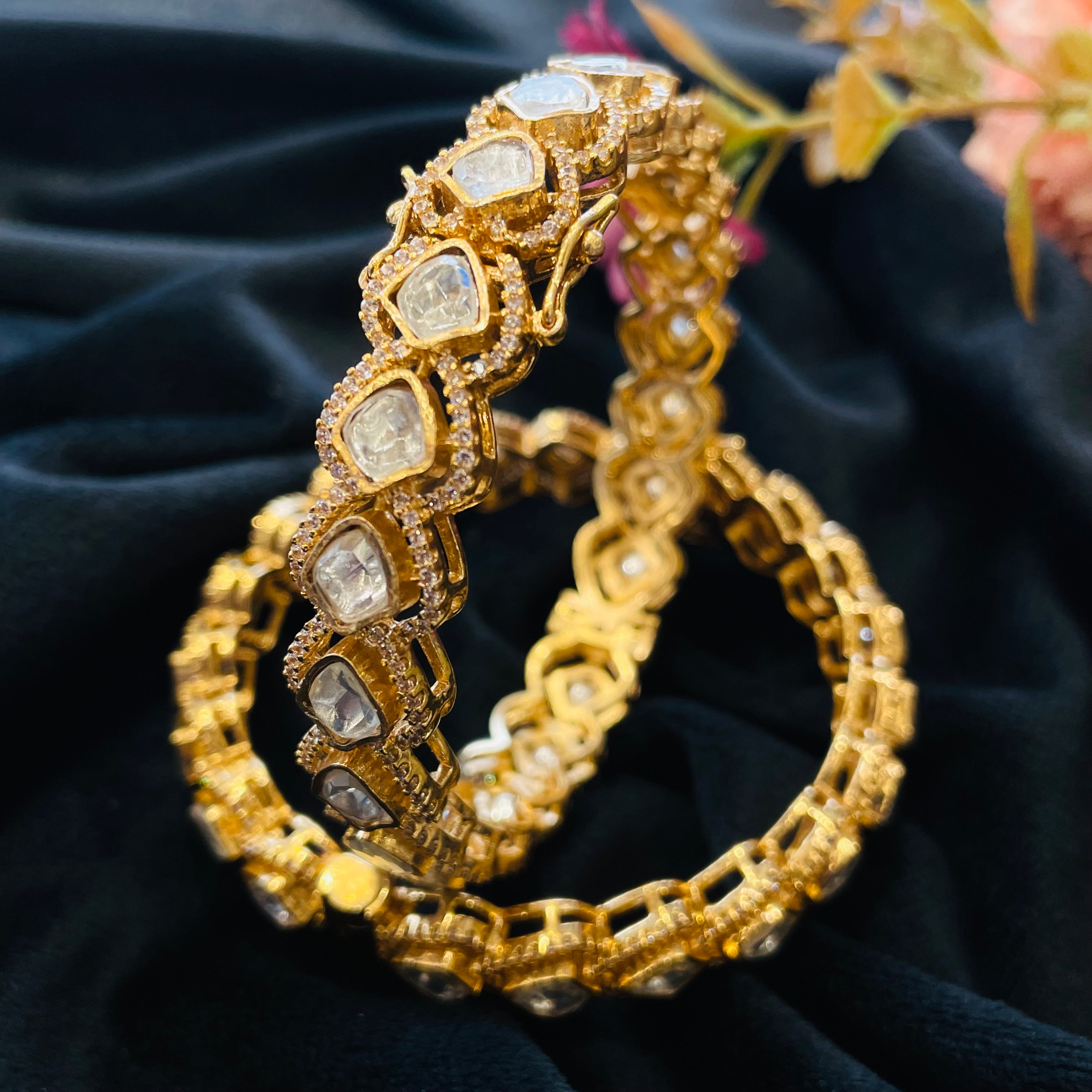 Nayaab Lopa Bangles